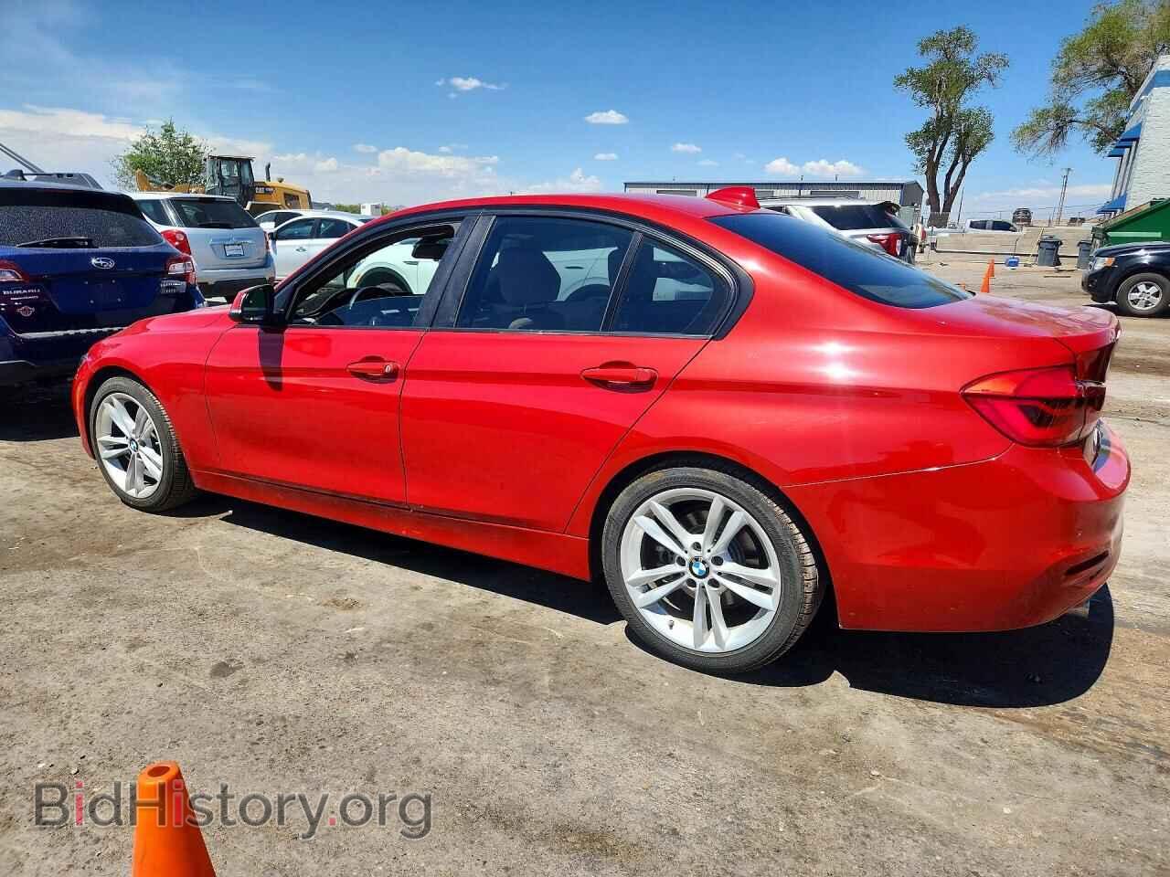 2016 BMW 3 SERIES - VIN: WBA8E1G53GNT34691 - Фото 2