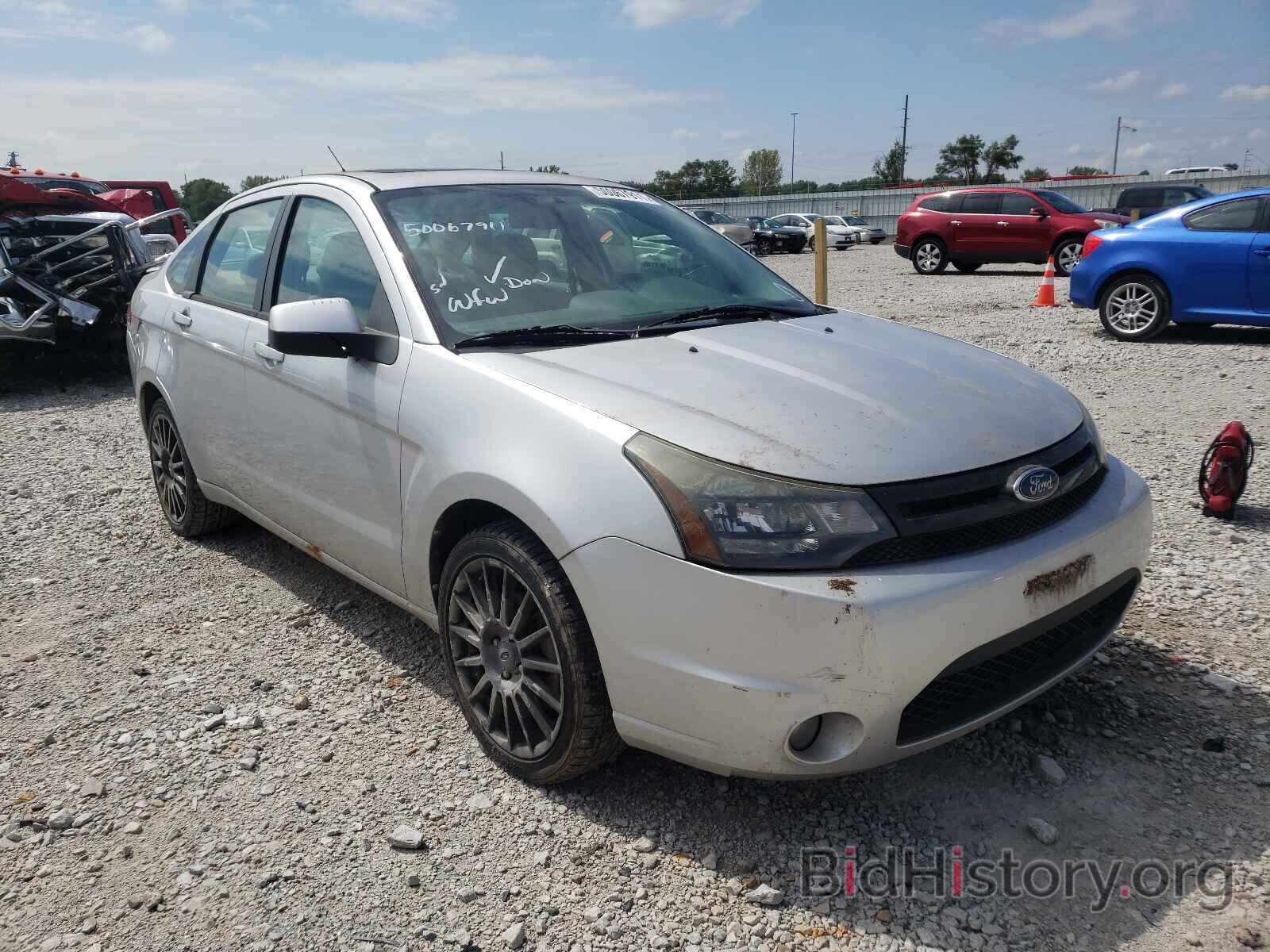 Photo 1FAHP3GN5AW151437 - FORD FOCUS 2010