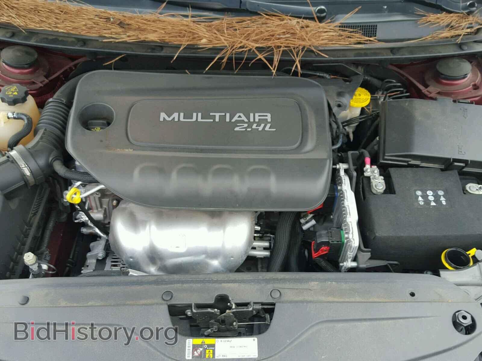 2015 CHRYSLER 200 - VIN: 1C3CCCAB4FN666753 - Photo 7