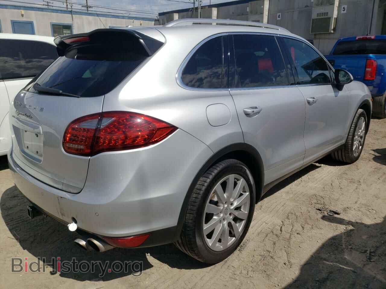 2011 PORSCHE CAYENNE - VIN: WP1AC2A24BLA83052 - Фото 4