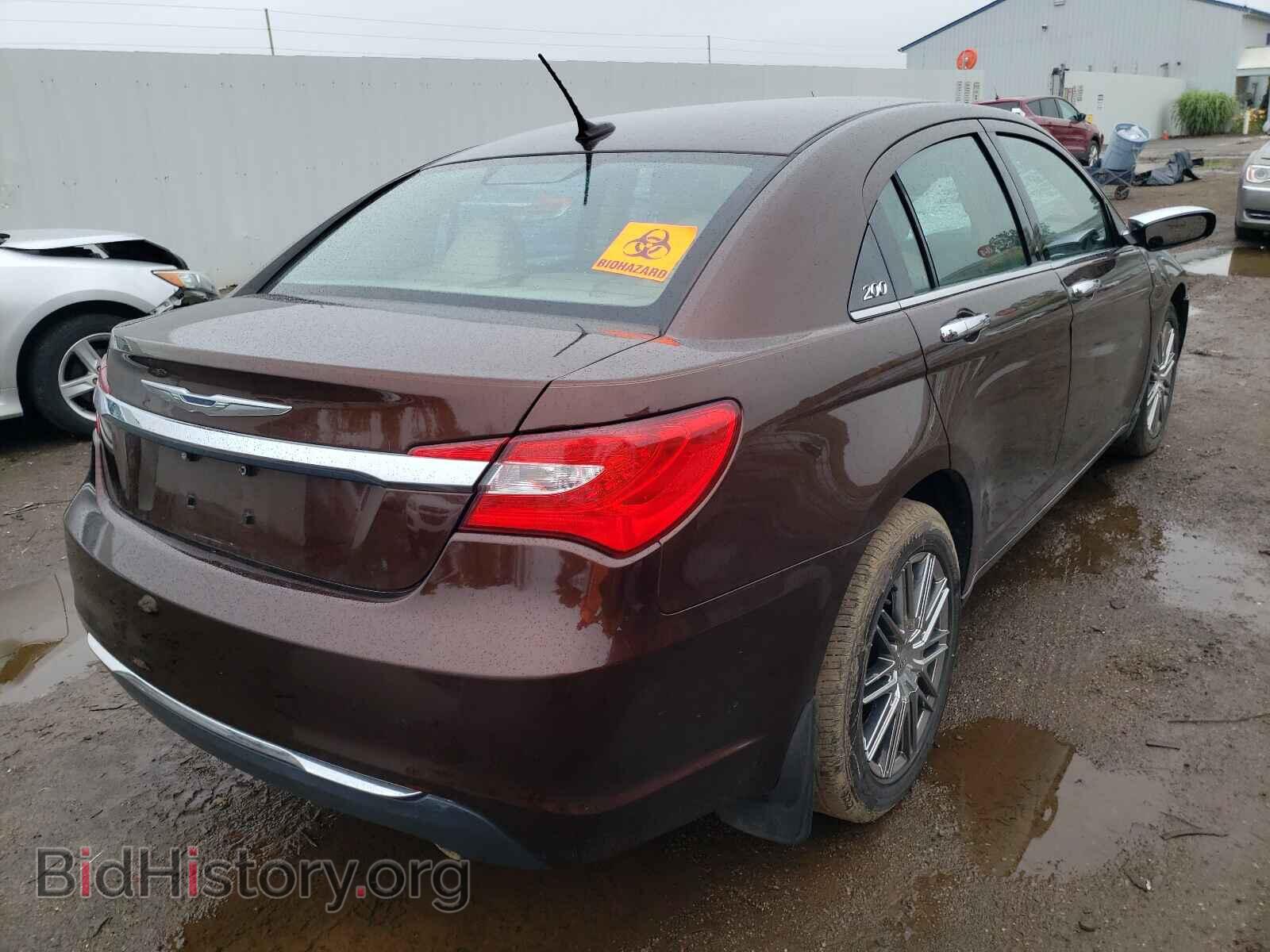 2013 CHRYSLER 200 - VIN: 1C3CCBCG1DN718212 - Photo 4