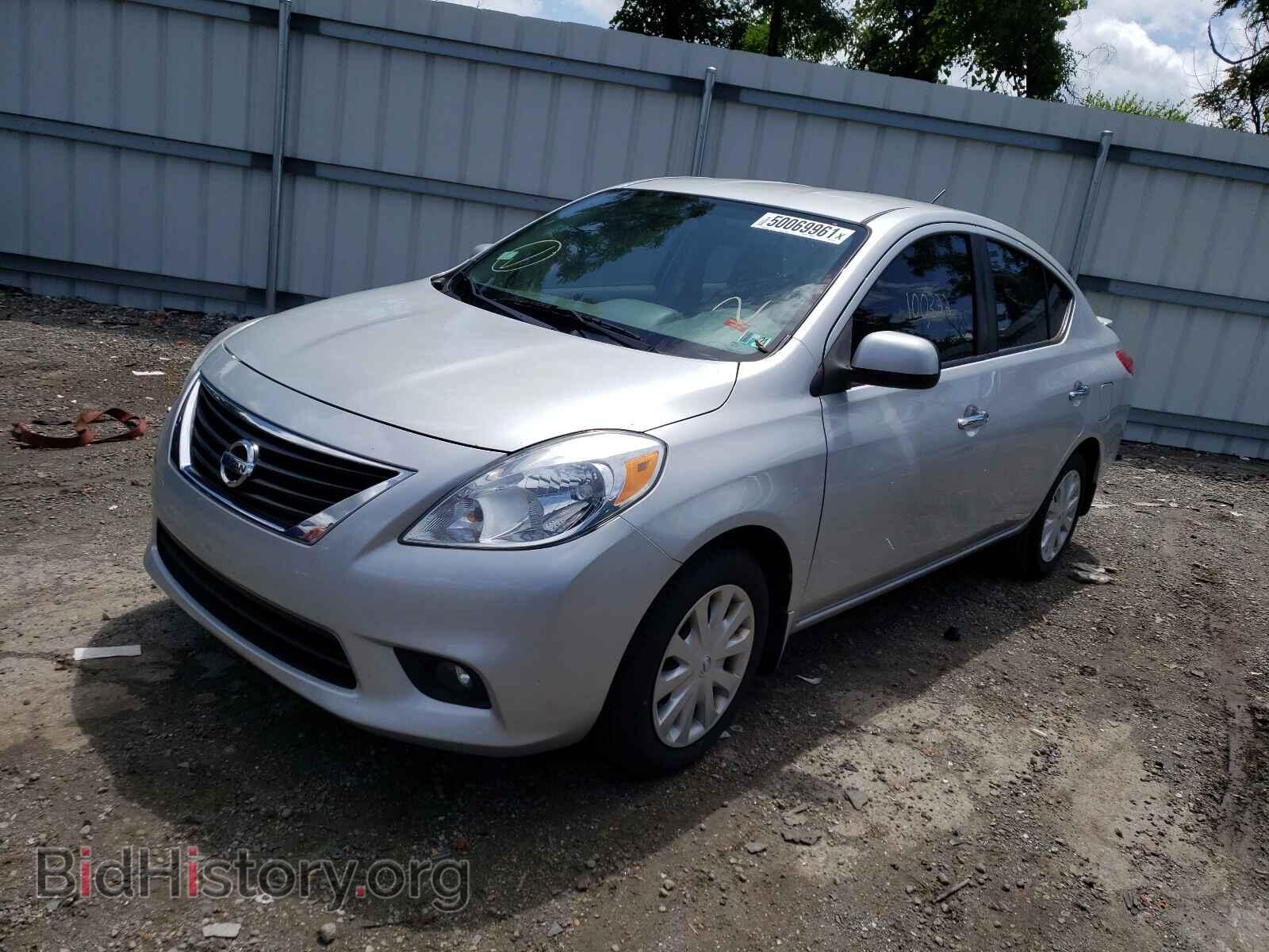 2013 NISSAN VERSA - VIN: 3N1CN7AP1DL893374 - Фото 2