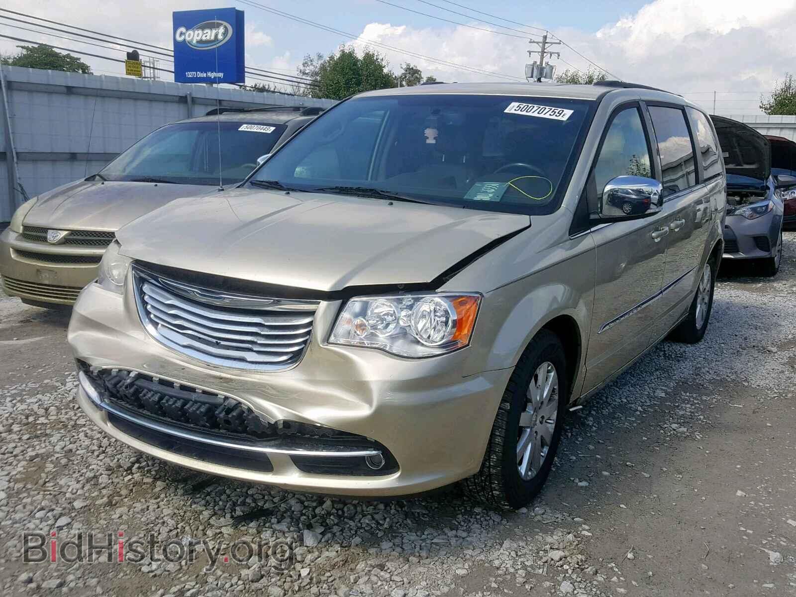 2011 CHRYSLER TOWN & COU - VIN: 2A4RR8DG5BR630649 - Фото 2
