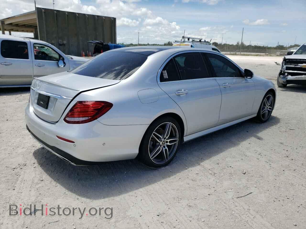2018 MERCEDES-BENZ E-CLASS - VIN: WDDZF4JB4JA366641 - Фото 4