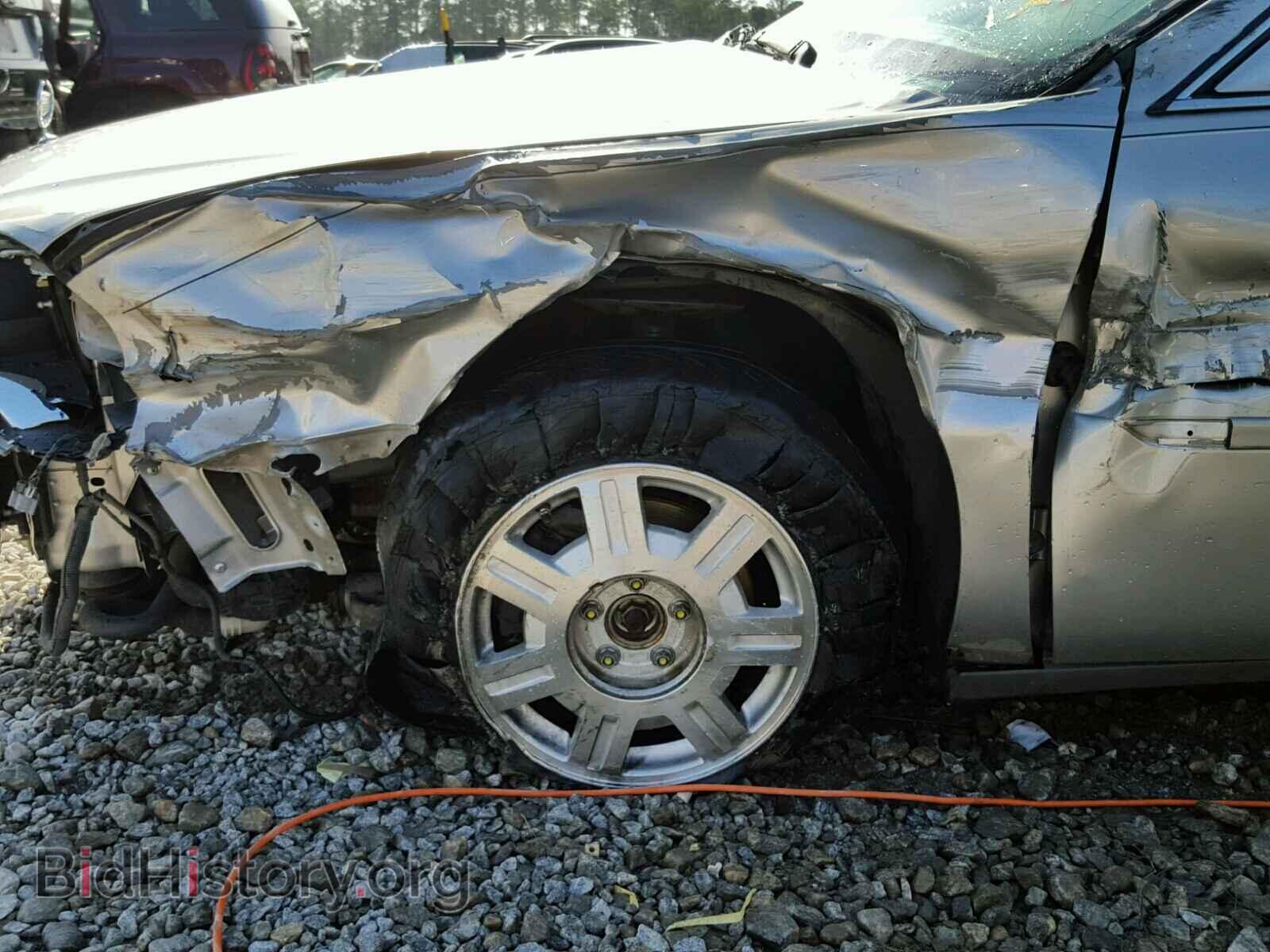 2005 CADILLAC DEVILLE - VIN: 1G6KD54Y25U256282 - Photo 9