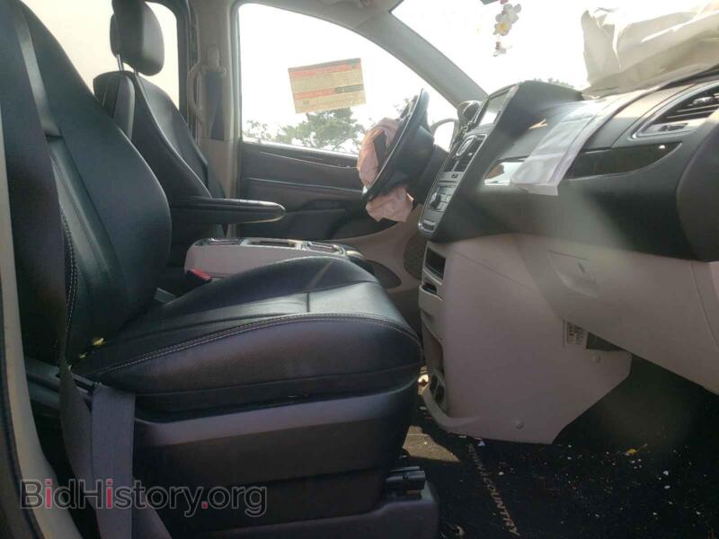 2015 Chrysler MINIVAN (VIN 2C4RC1BG9FR646148) — photo 5 of 10