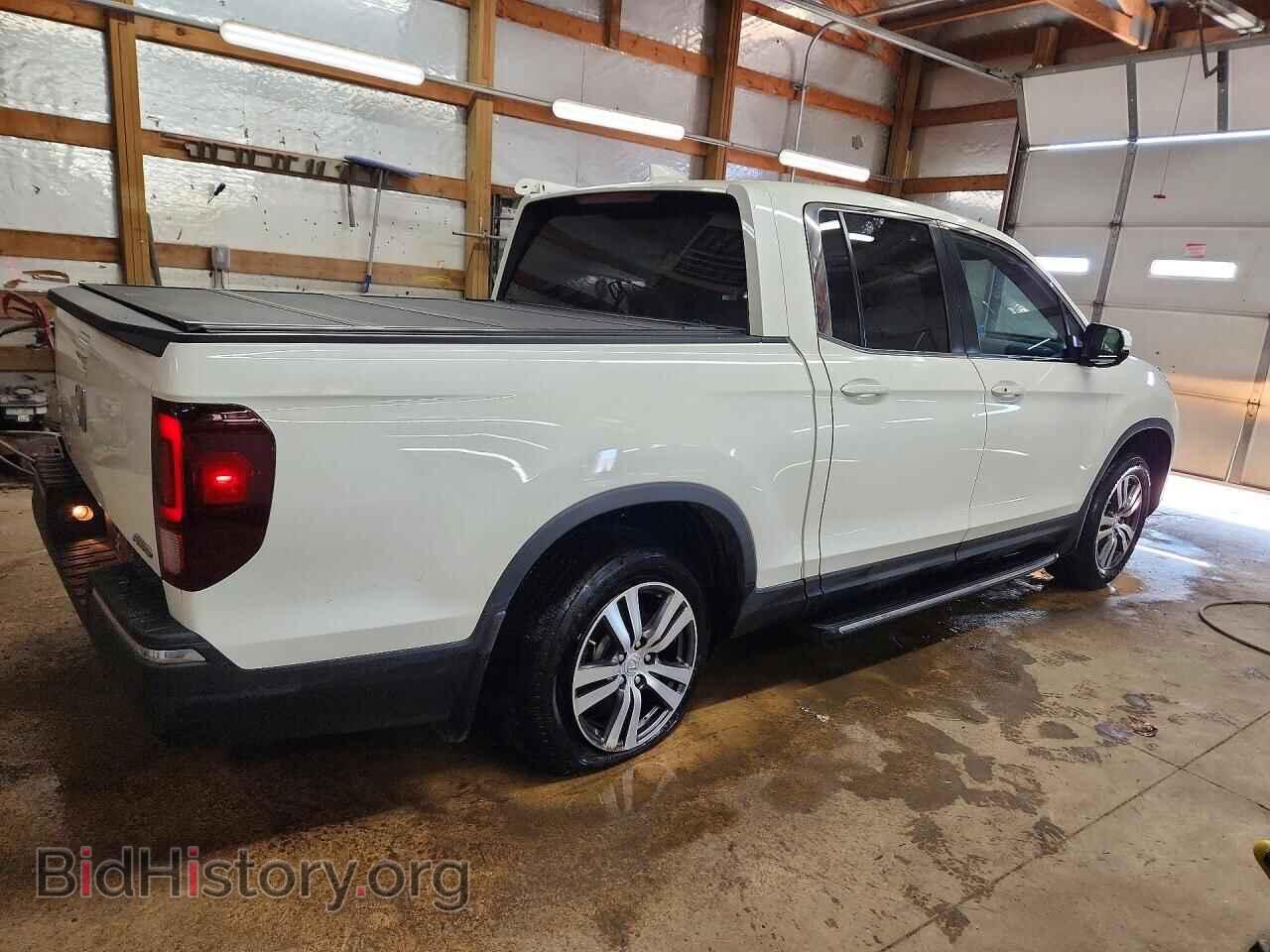 2017 HONDA RIDGELINE - VIN: 5FPYK3F42HB030694 - Фото 3