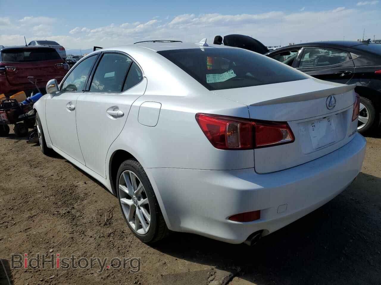 2011 LEXUS IS - VIN: JTHCF5C26B5046975 - Фото 2