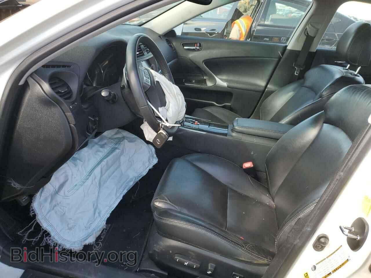 2011 LEXUS IS - VIN: JTHCF5C26B5046975 - Фото 7