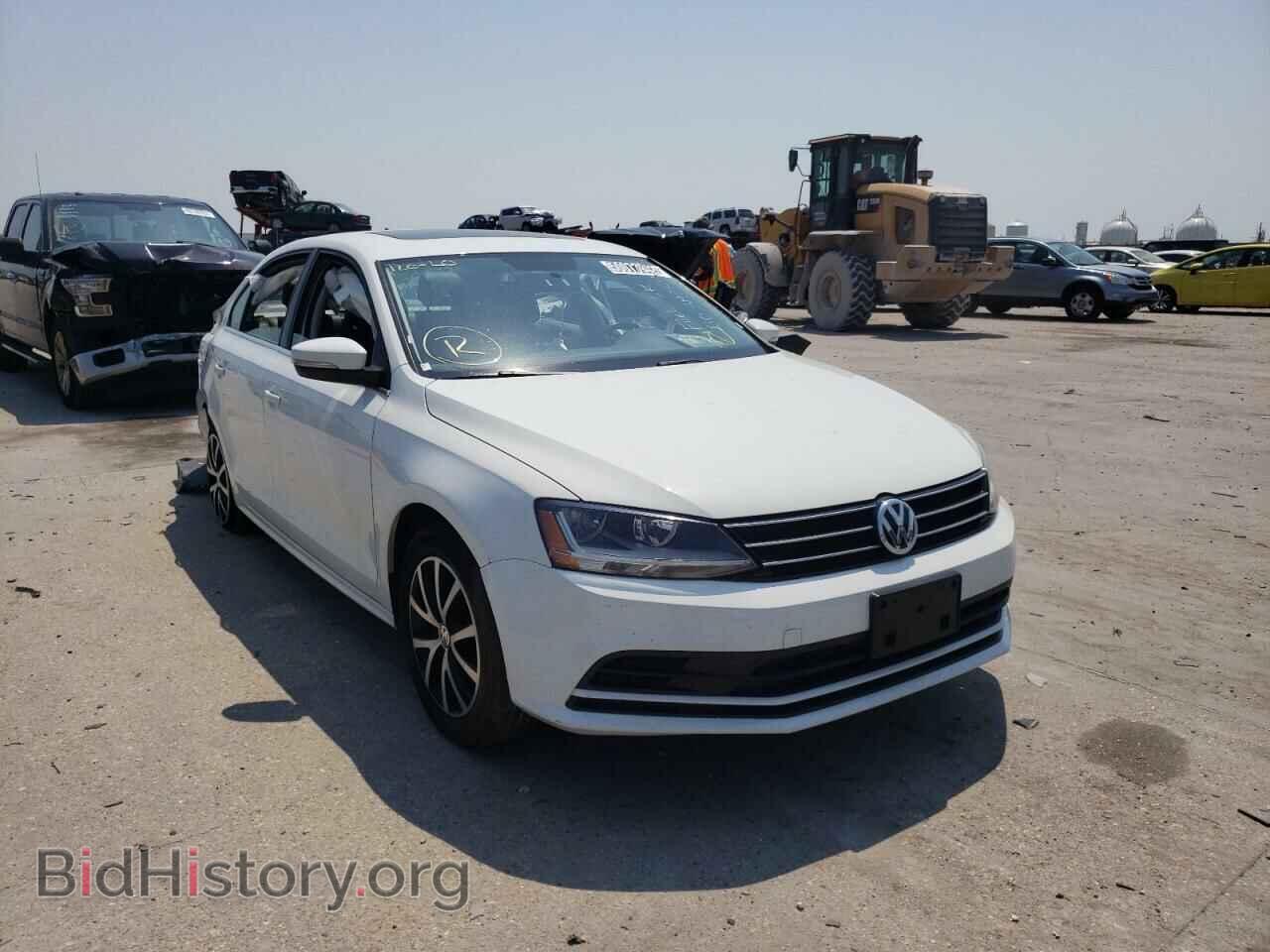Фотография 3VWDB7AJ3HM402919 - VOLKSWAGEN JETTA 2017