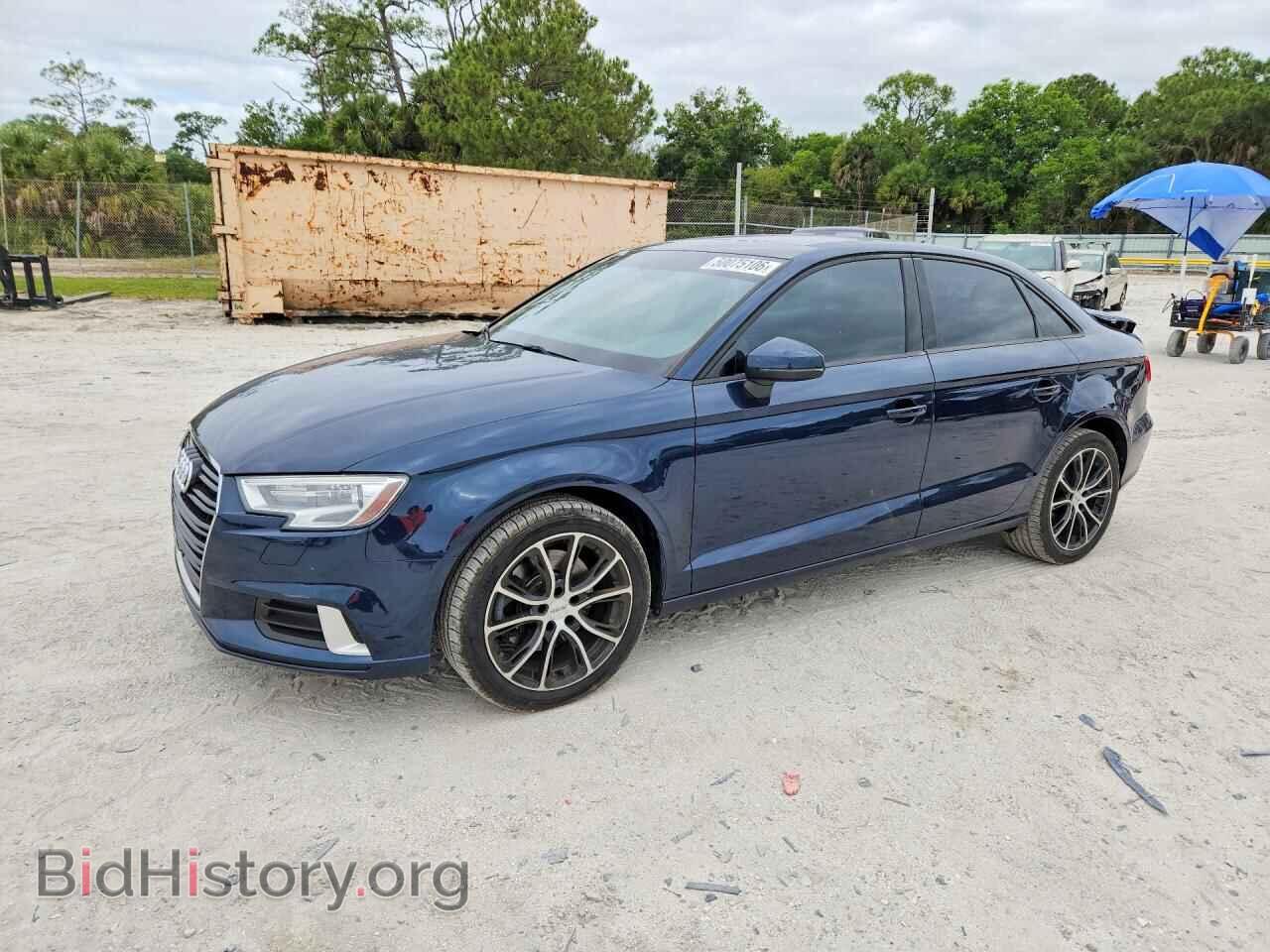 Photo WAUAUGFF9J1069419 - AUDI A3 2018