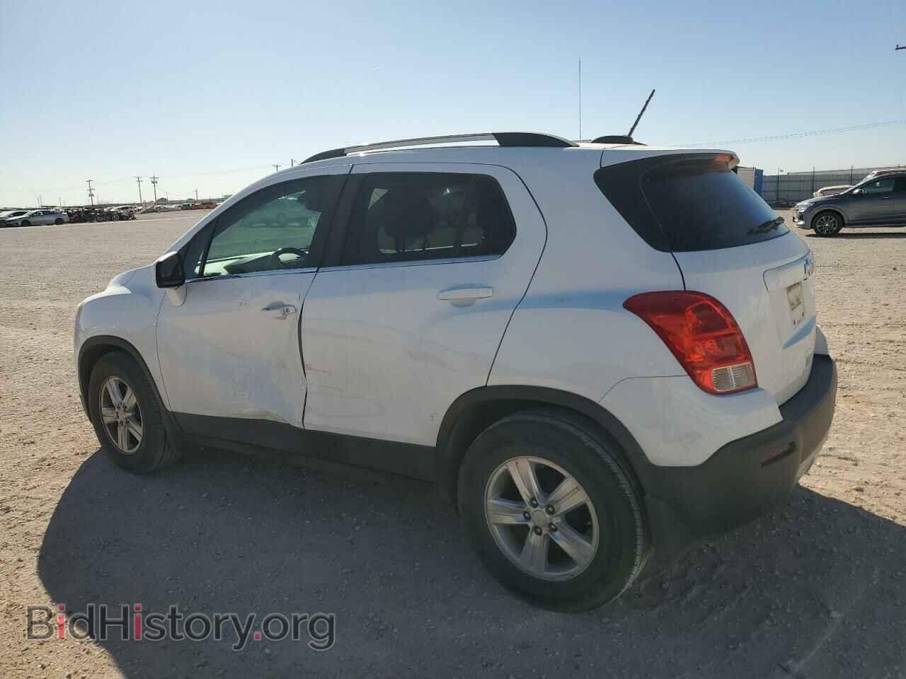2016 CHEVROLET TRAX - VIN: 3GNCJLSB1GL219905 - Фото 2