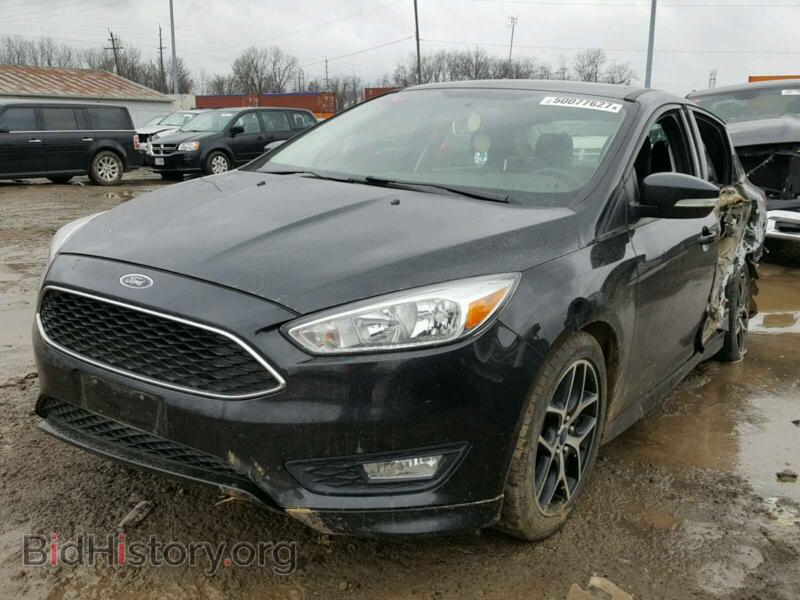 2015 Ford FOCUS (VIN 1FADP3FE9FL217142) — photo 2 of 10