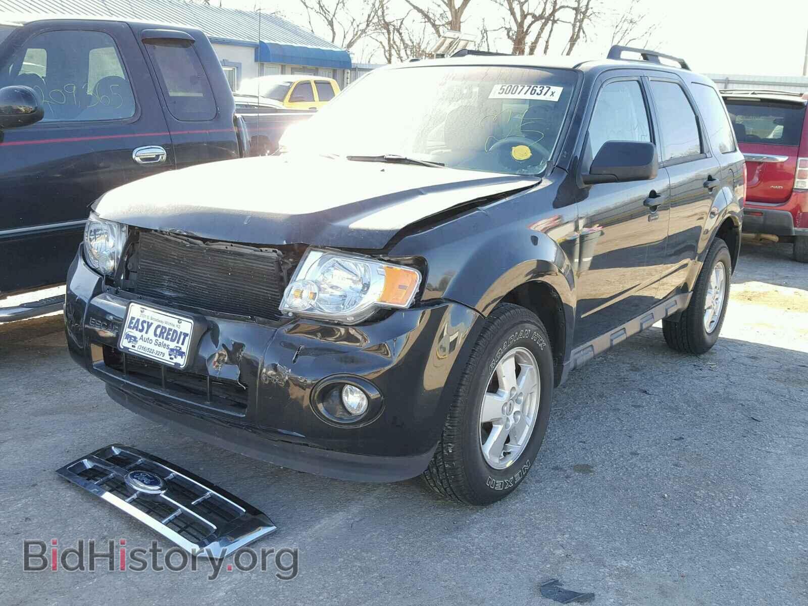 2011 FORD ESCAPE - VIN: 1FMCU9D74BKA74313 - Фото 2