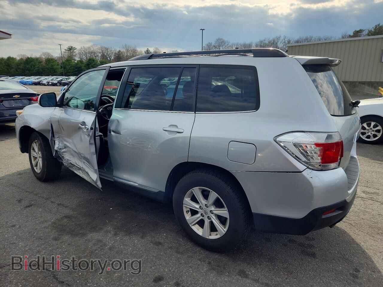 2012 TOYOTA HIGHLANDER - VIN: 5TDBK3EHXCS094246 - Фото 2