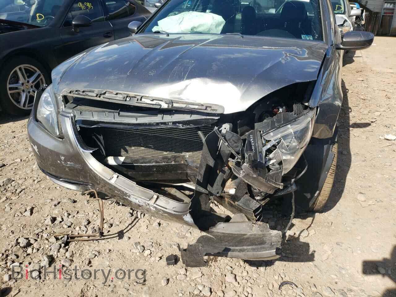 2011 CHRYSLER 200 - VIN: 1C3BC8FGXBN611201 - Фото 9