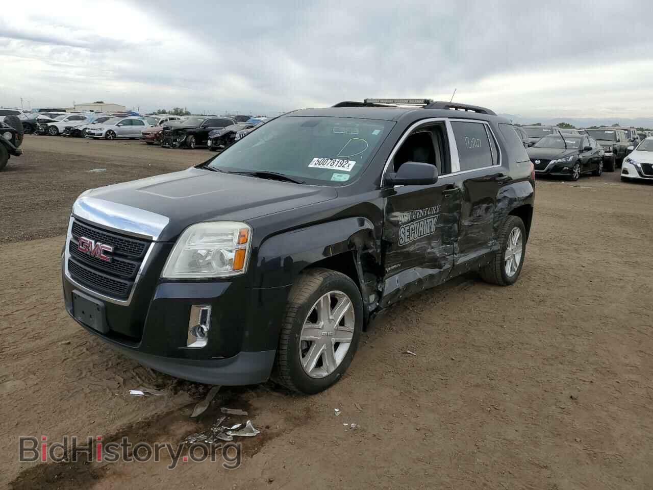 2011 GMC TERRAIN - VIN: 2CTALUEC9B6399107 - Photo 2