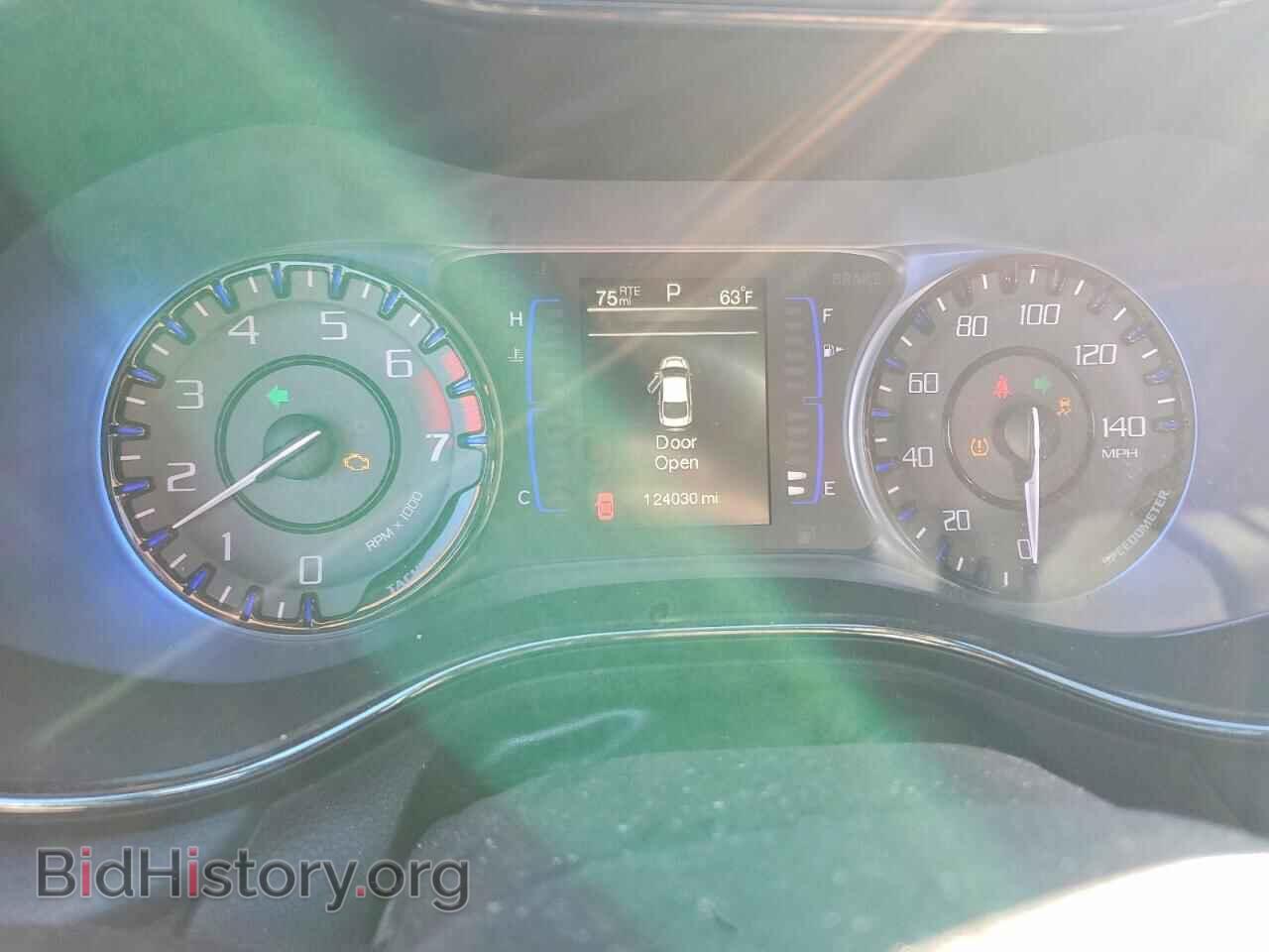 2015 CHRYSLER 200 - VIN: 1C3CCCBB1FN573154 - Фото 9