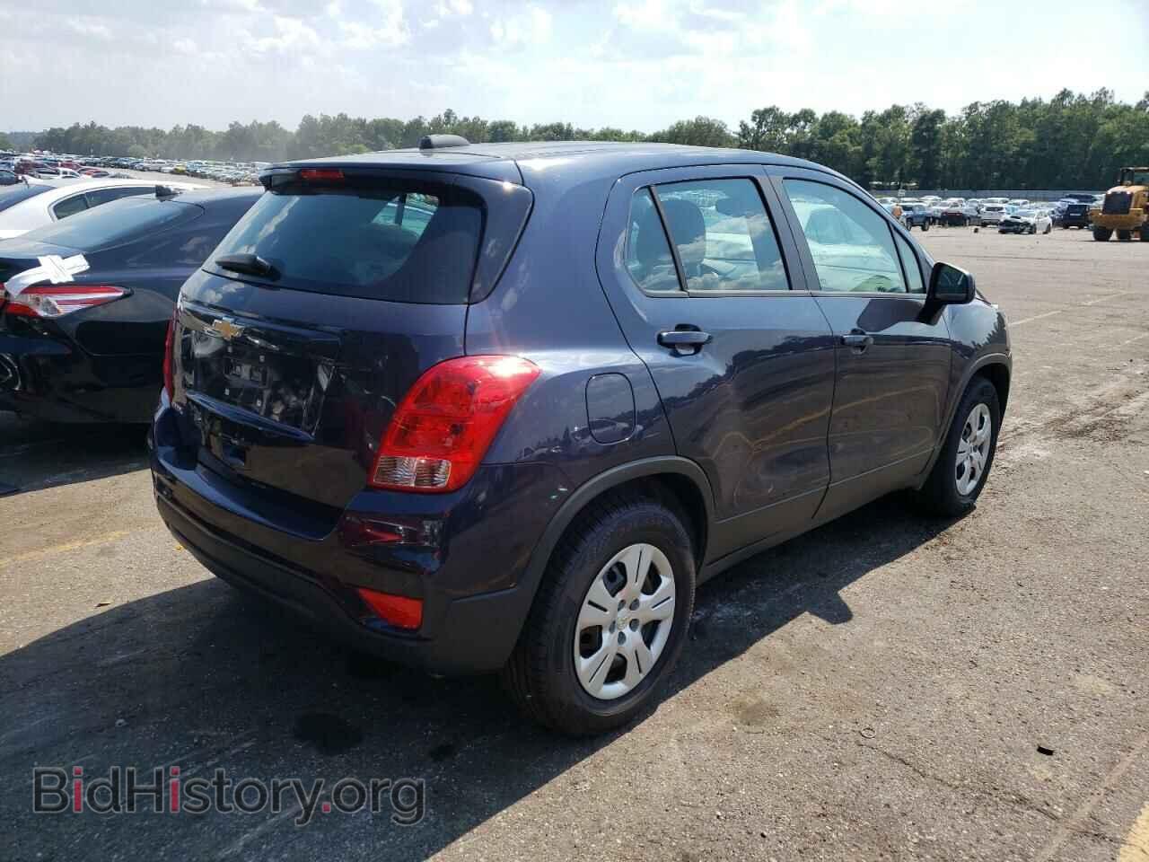 2019 CHEVROLET TRAX - VIN: 3GNCJKSB3KL162660 - Фото 4