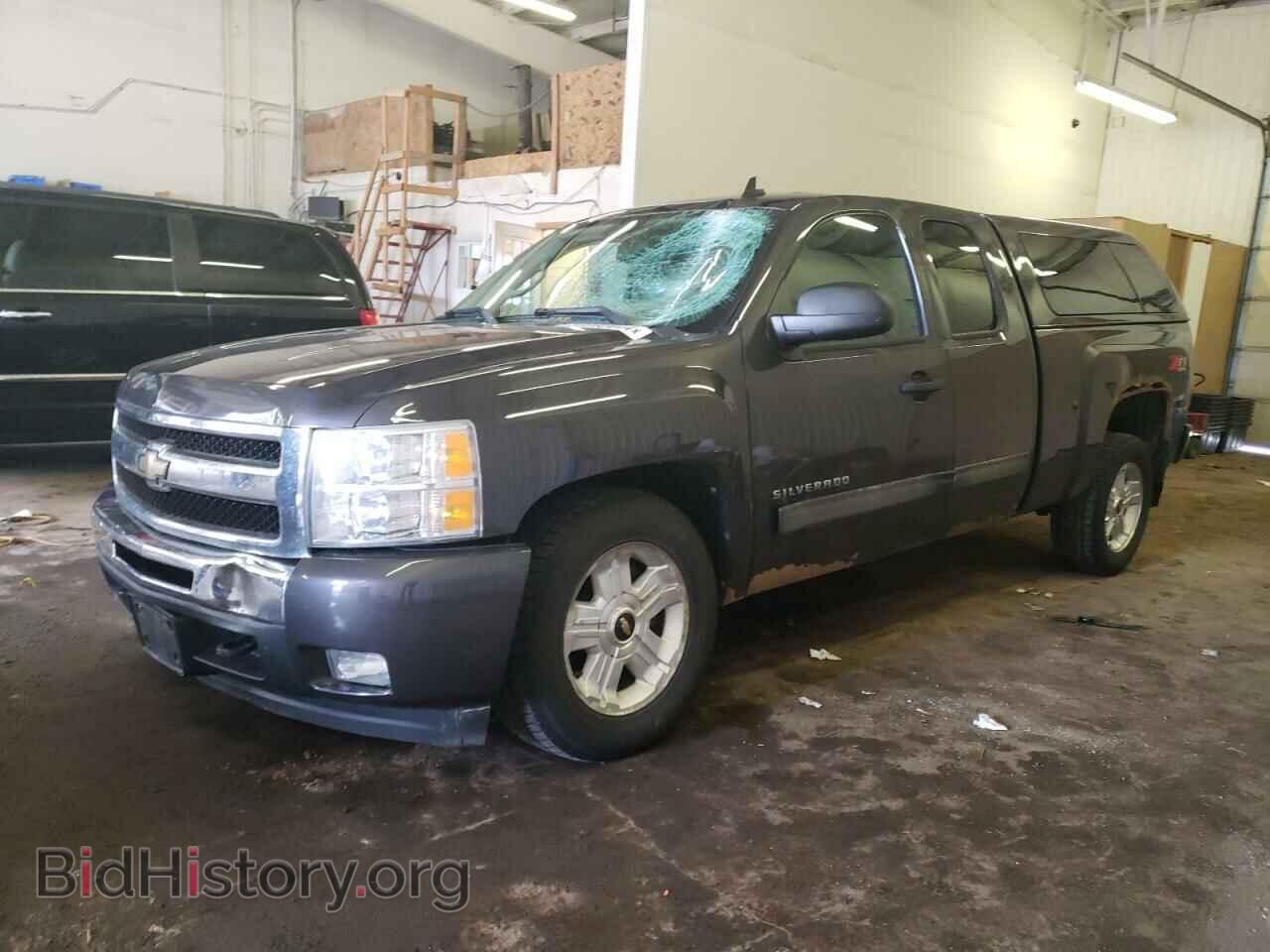 Photo 1GCSKSE33AZ255093 - CHEVROLET ALL Models 2010