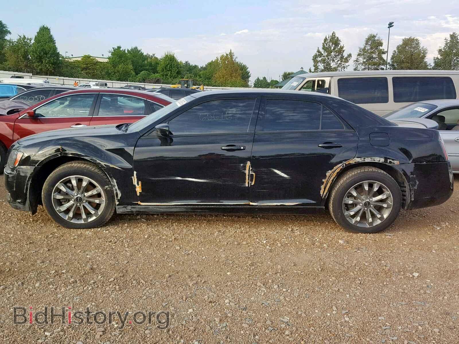 2014 CHRYSLER 300 - VIN: 2C3CCAGG9EH311916 - Фото 9