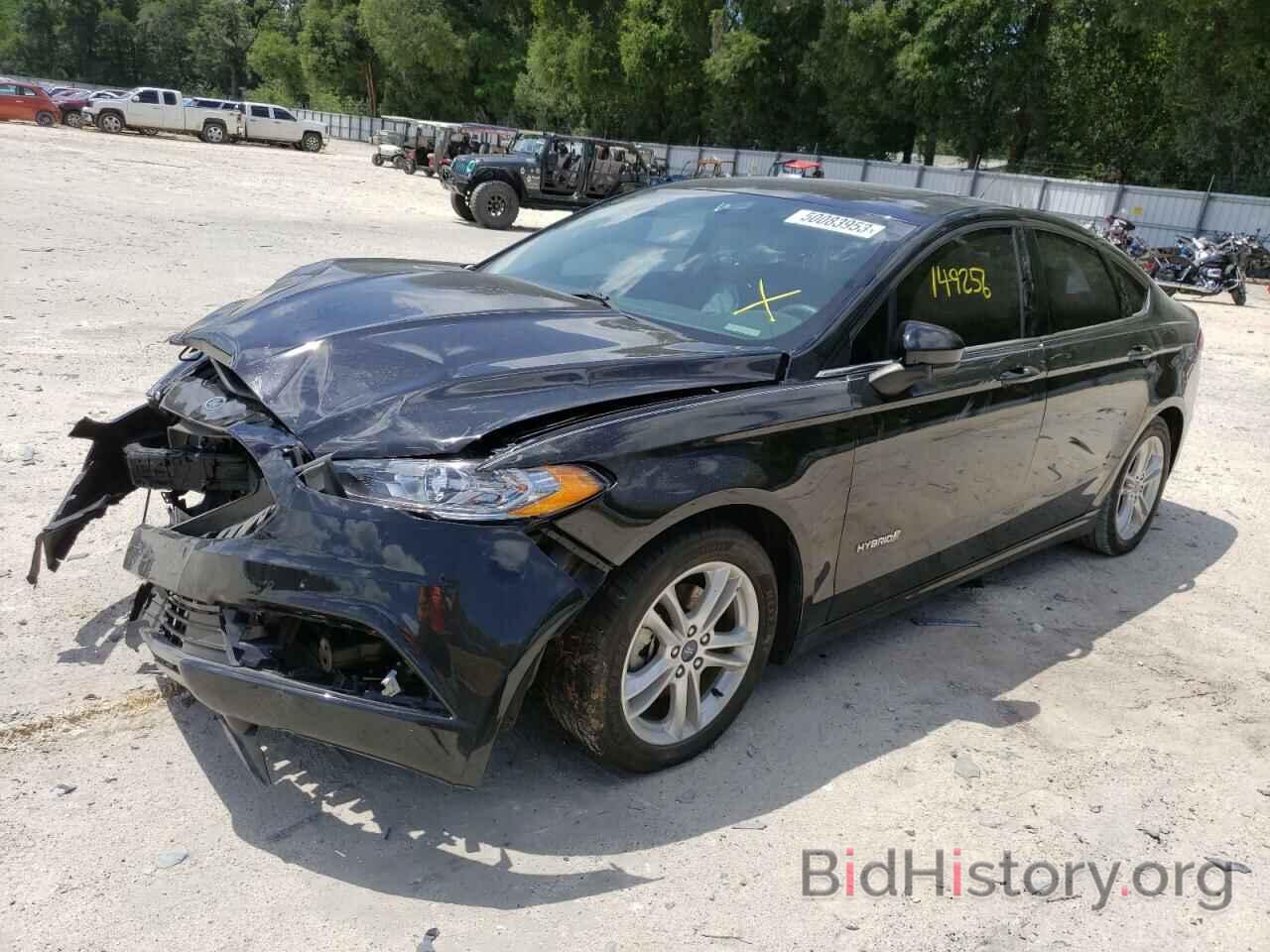 Photo 3FA6P0LU6JR128075 - FORD FUSION 2018