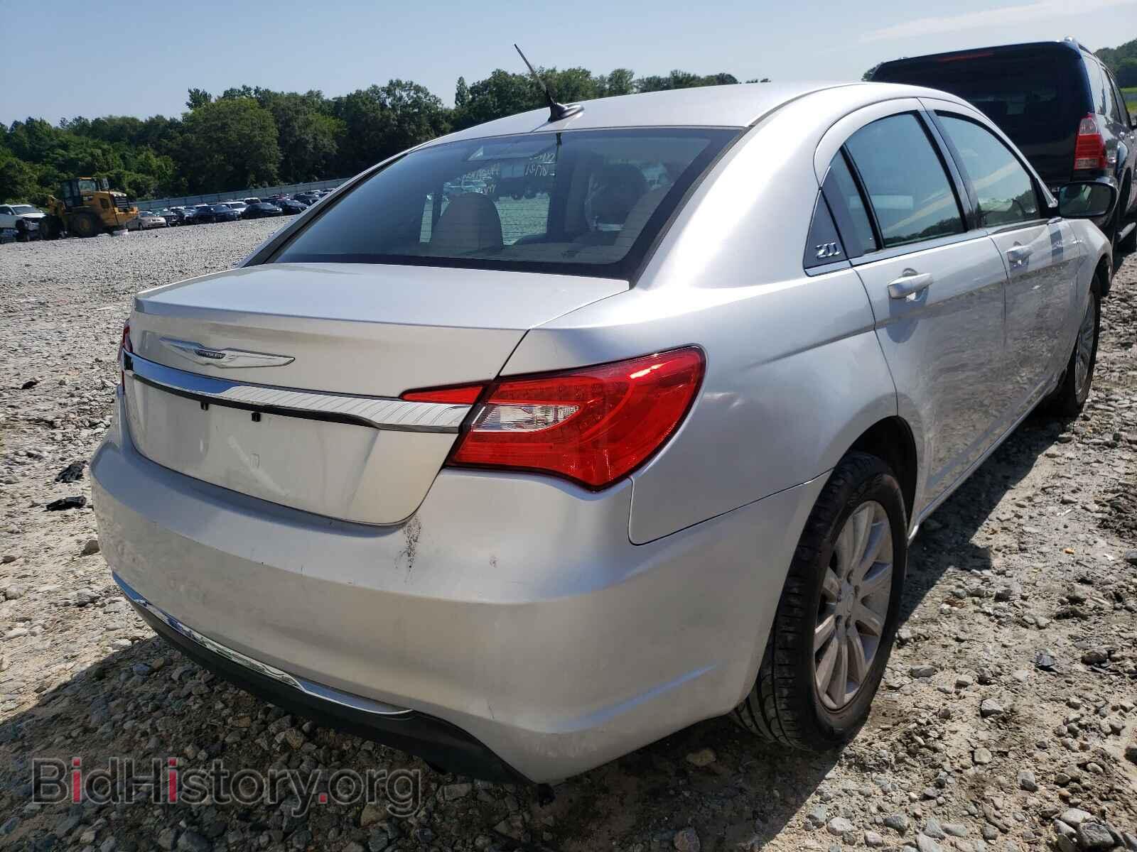 2012 CHRYSLER 200 - VIN: 1C3CCBBB3CN100586 - Фото 4