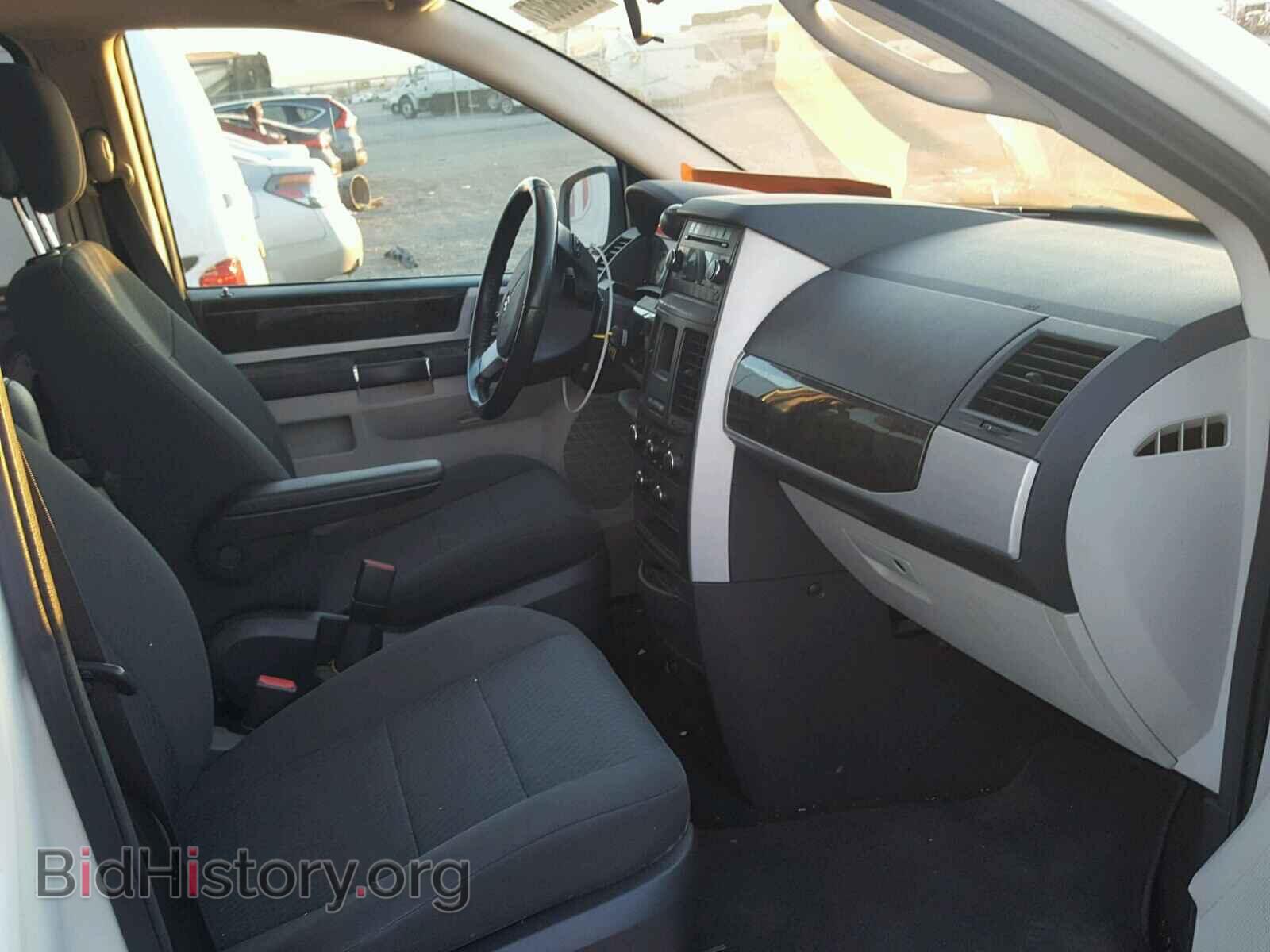 2010 DODGE CARAVAN - VIN: 2D4RN5D16AR433132 - Фото 5