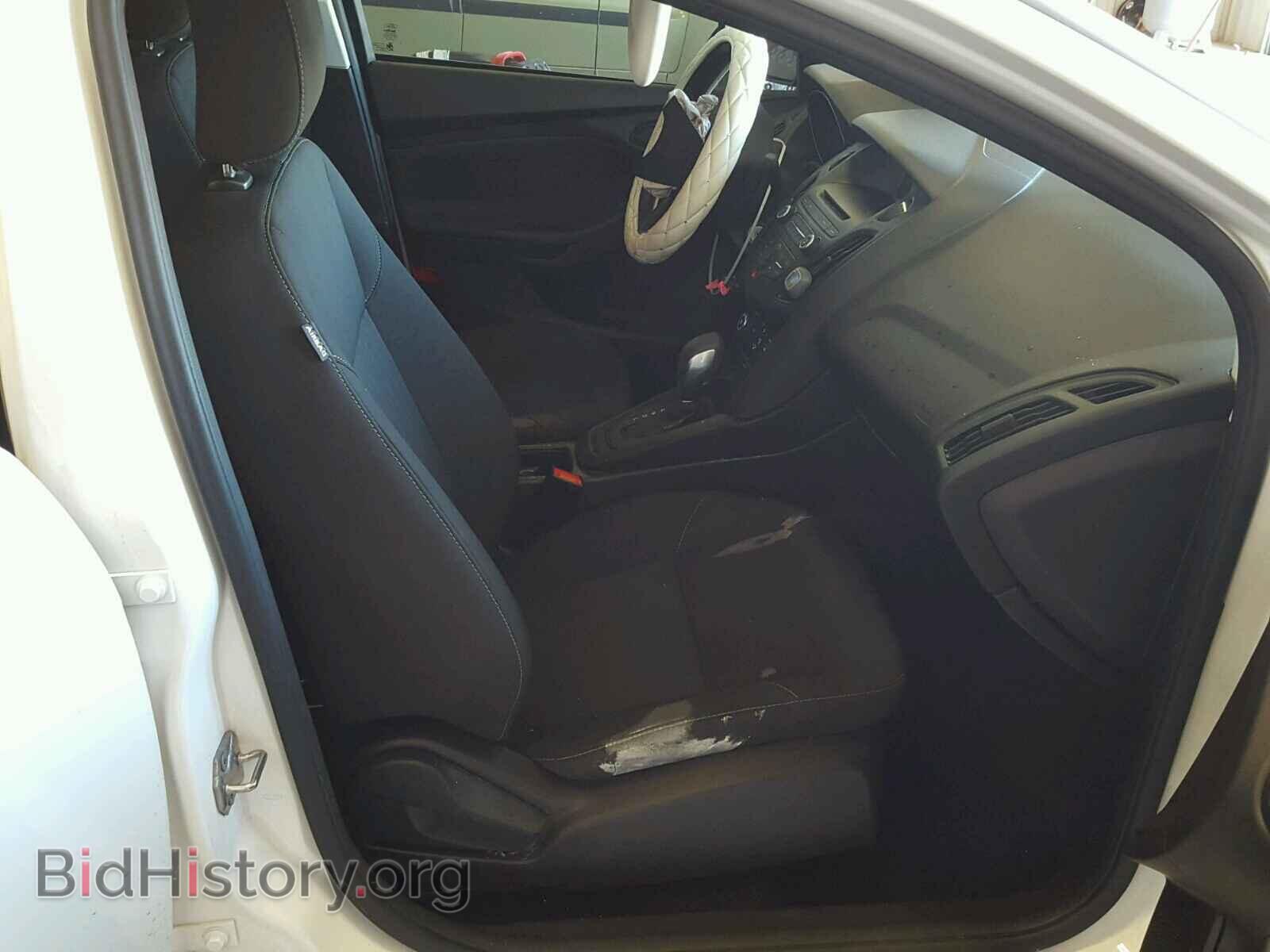 2016 FORD FOCUS - VIN: 1FADP3E29GL301342 - Фото 5