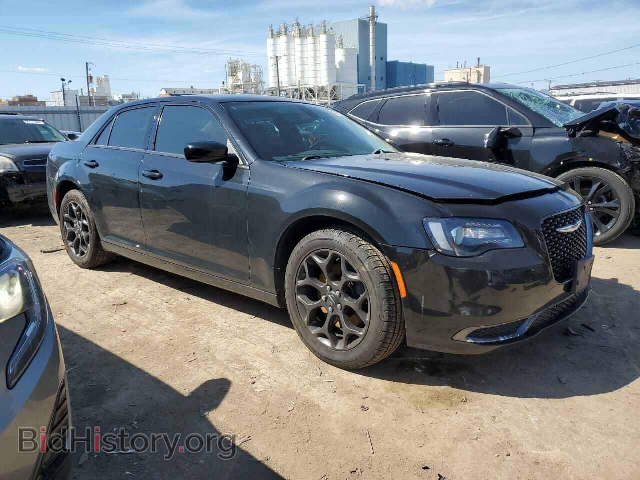 2019 CHRYSLER 300 - VIN: 2C3CCARG3KH691005 - Фото 4