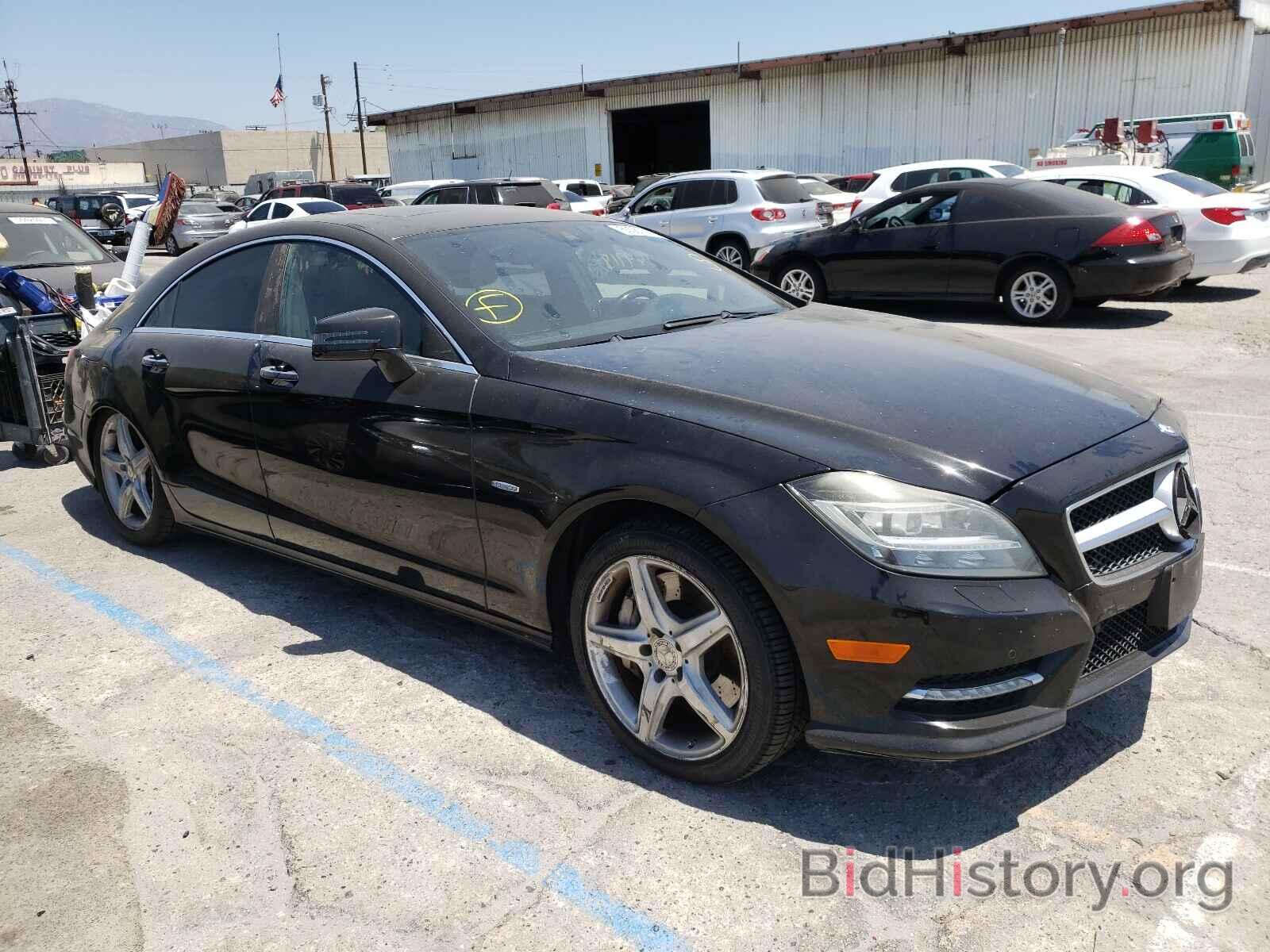 Photo WDDLJ7DB5CA013135 - MERCEDES-BENZ CLS-CLASS 2012