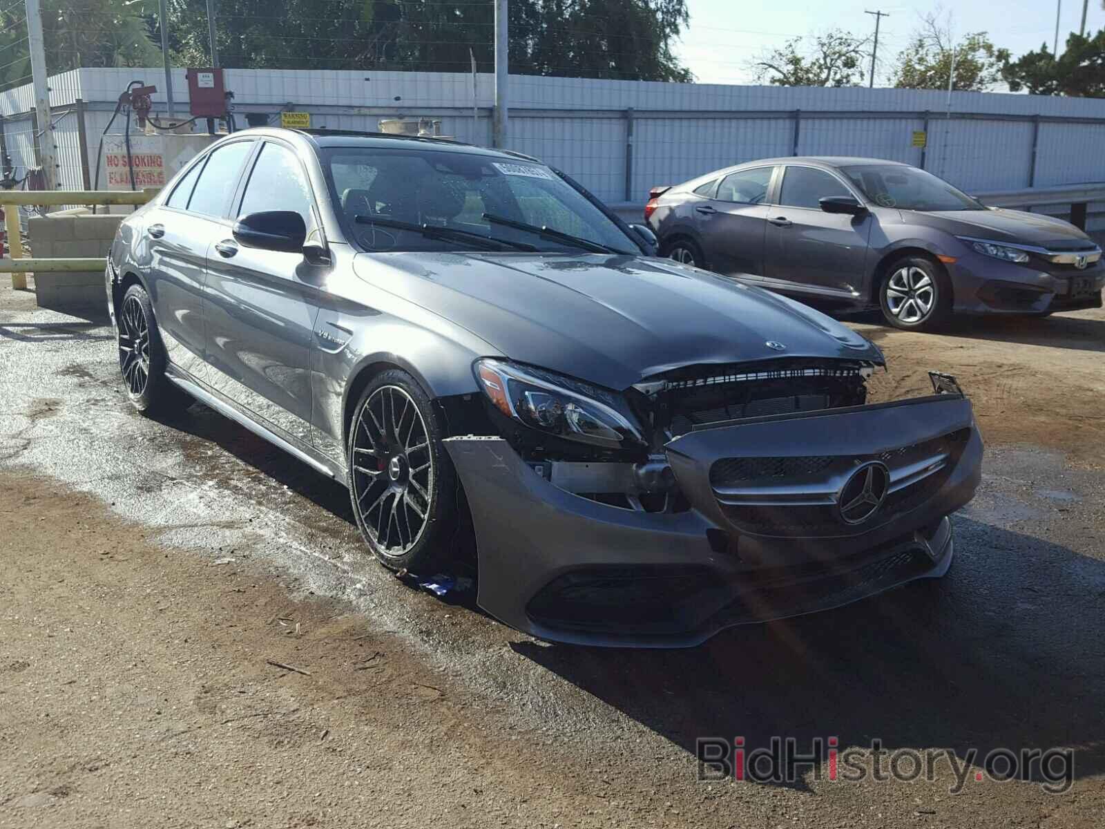 Фотография 55SWF8HB1HU233619 - MERCEDES-BENZ C63 2017