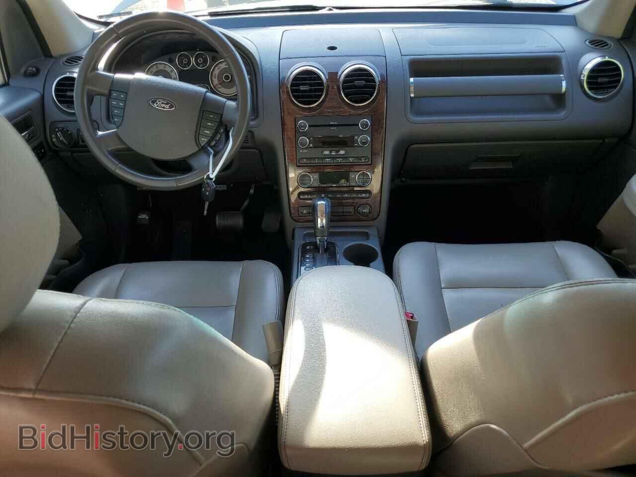 2008 FORD TAURUS - VIN: 1FMDK03W98GA07541 - Фото 8