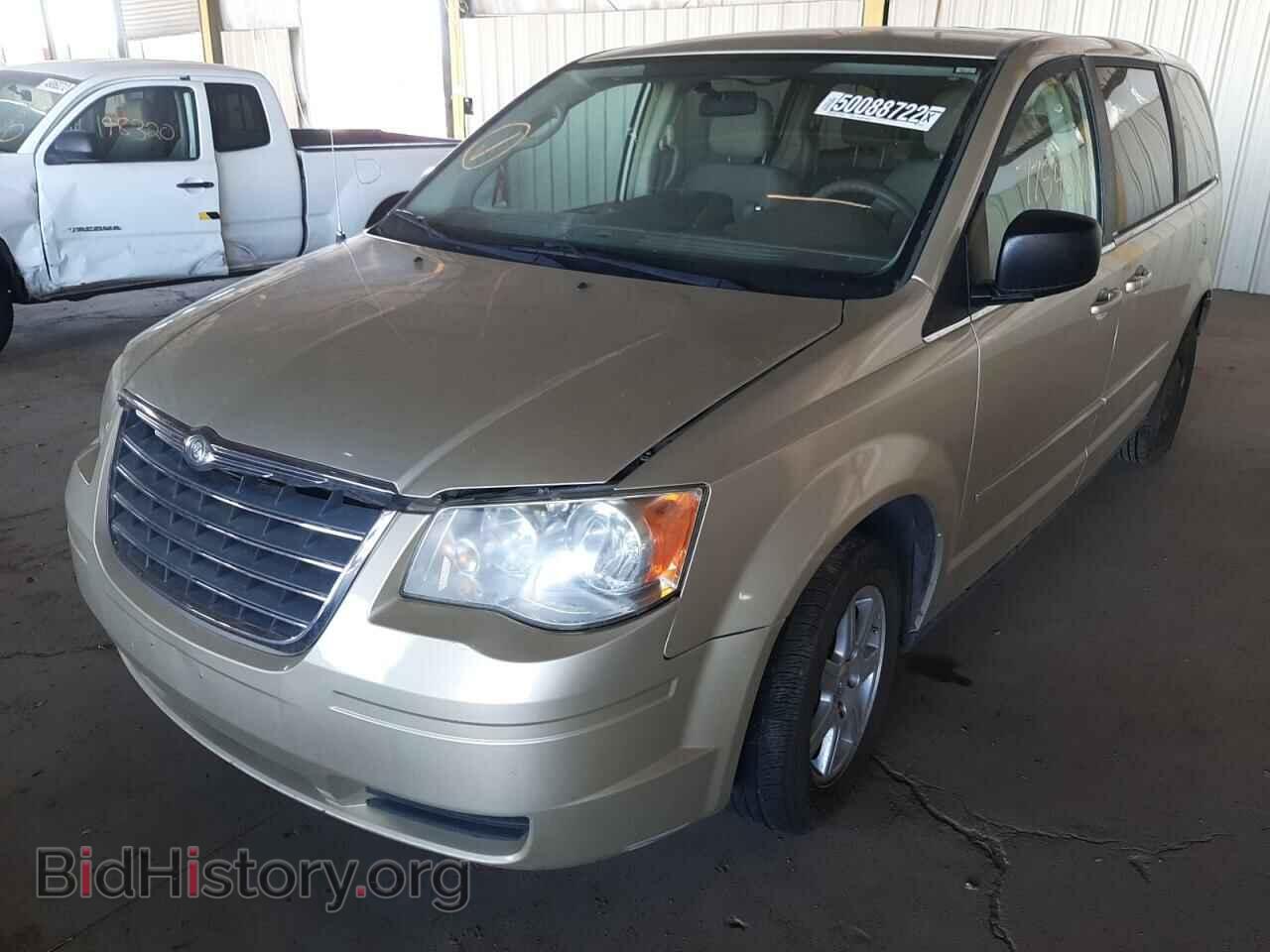 2010 CHRYSLER MINIVAN - VIN: 2A4RR2D1XAR448629 - Фото 2