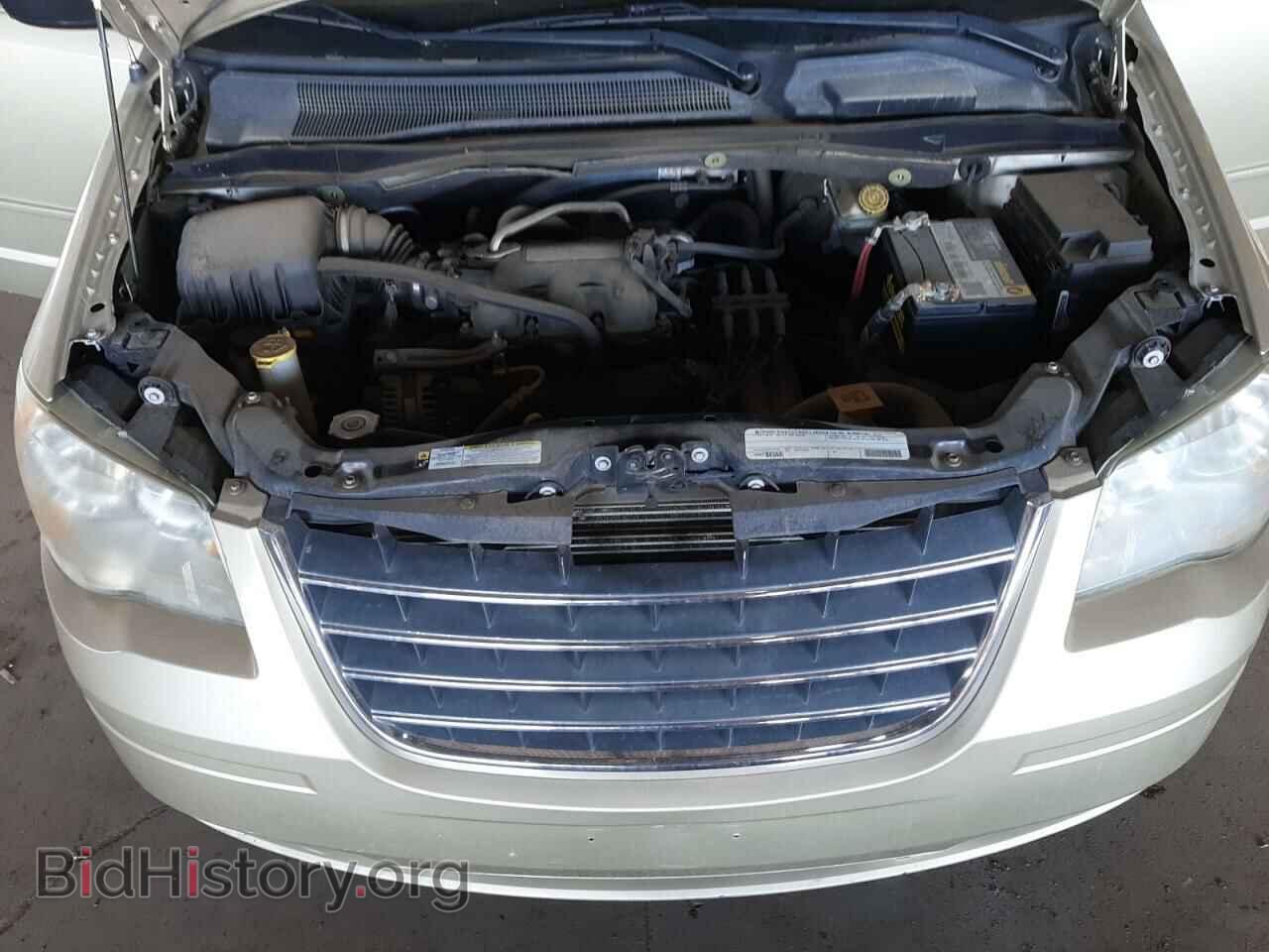 2010 CHRYSLER MINIVAN - VIN: 2A4RR2D1XAR448629 - Фото 7