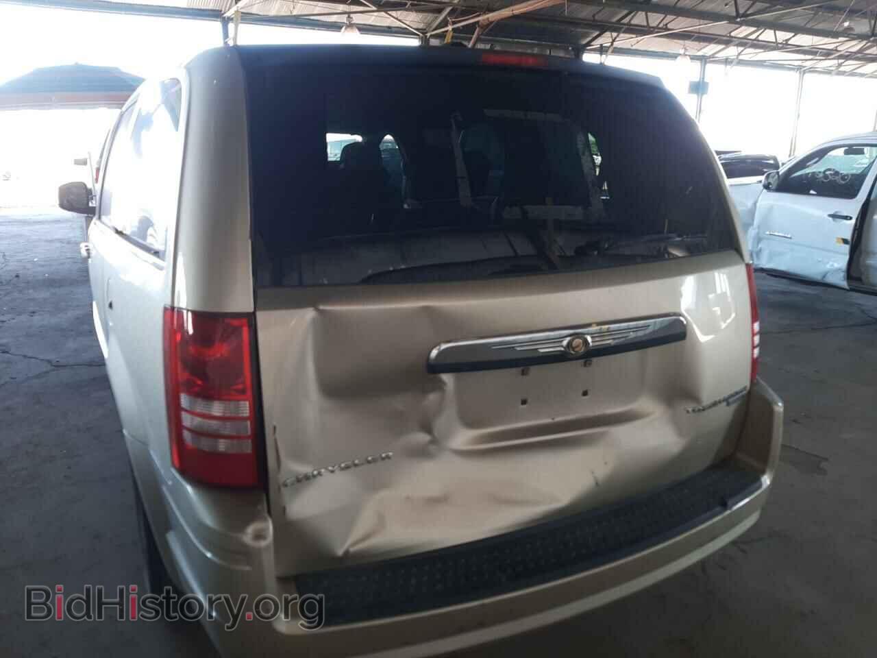 2010 CHRYSLER MINIVAN - VIN: 2A4RR2D1XAR448629 - Фото 9