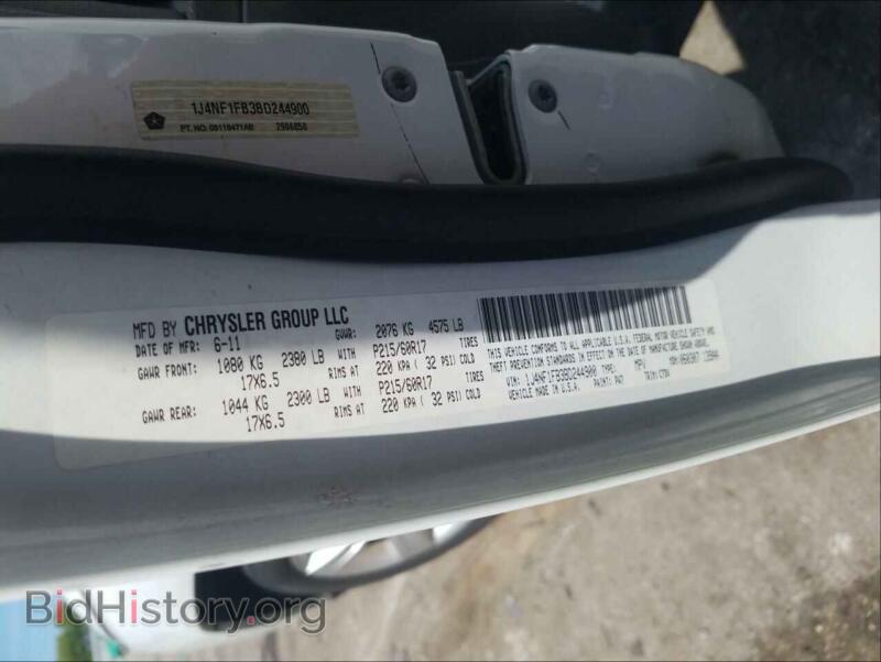 2011 Jeep COMPASS (VIN 1J4NF1FB3BD244900) — photo 10 of 10