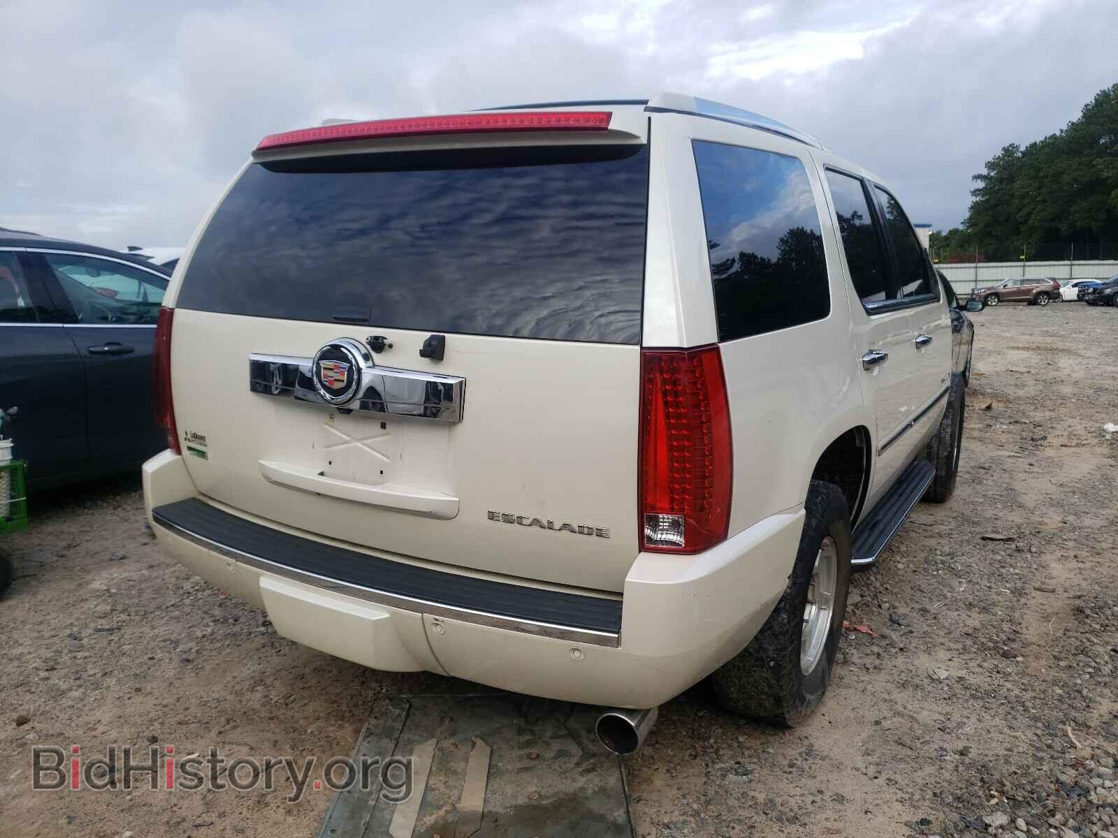2011 CADILLAC ESCALADE - VIN: 1GYS3BEF2BR275421 - Фото 4