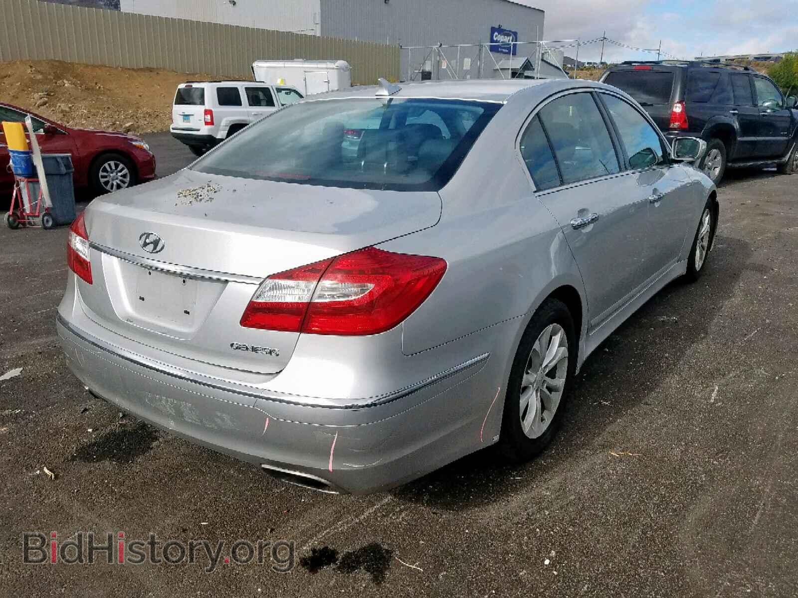 2012 HYUNDAI GENESIS - VIN: KMHGC4DD1CU181032 - Фото 4