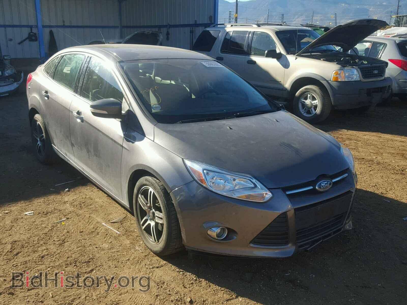 Photo 1FAHP3F22CL243858 - FORD FOCUS 2012