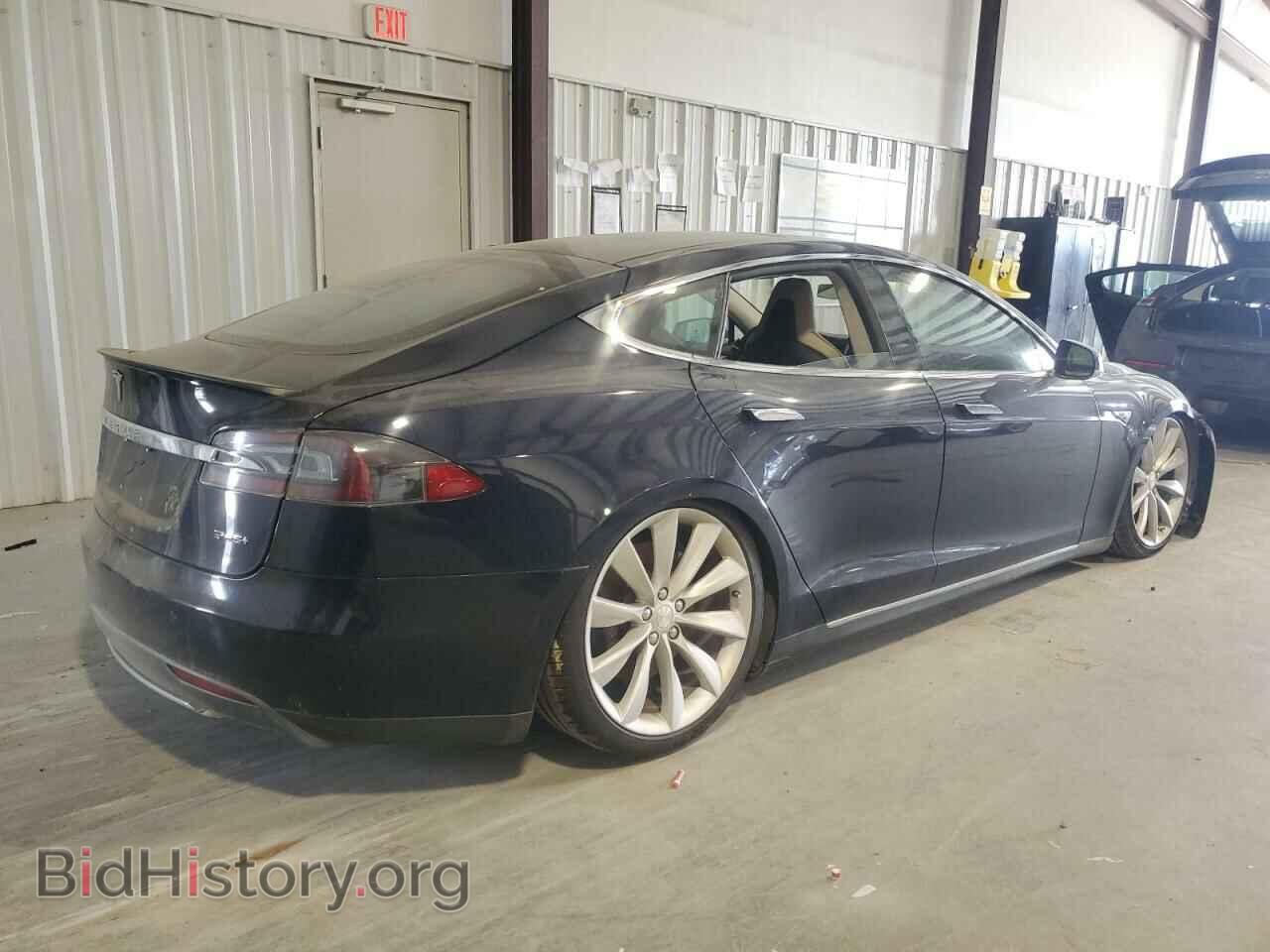2013 TESLA MODEL S - VIN: 5YJSA1DP6DFP17464 - Фото 3
