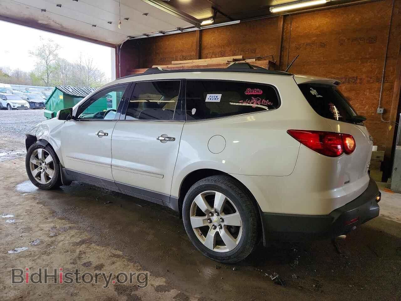 2012 CHEVROLET TRAVERSE - VIN: 1GNKVLED6CJ404238 - Фото 2