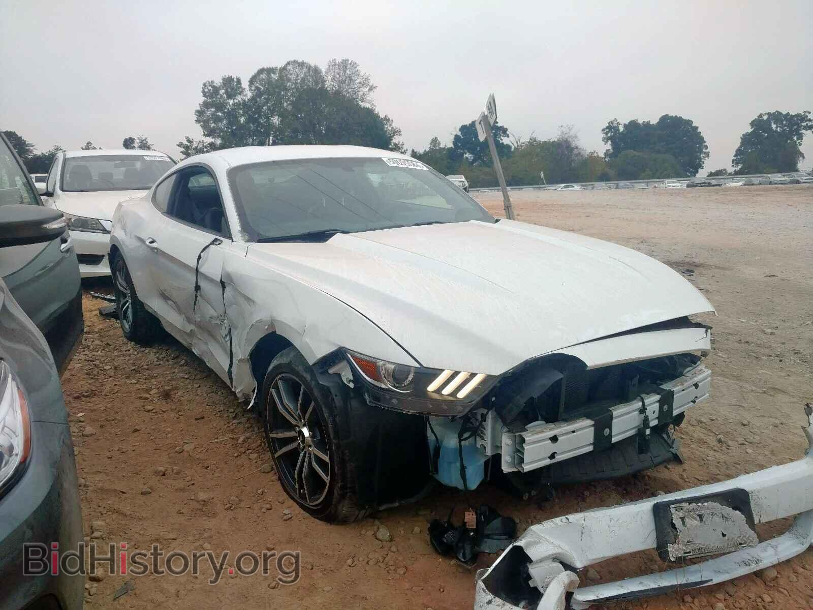 Photo 1FA6P8TH0H5310823 - FORD MUSTANG 2017