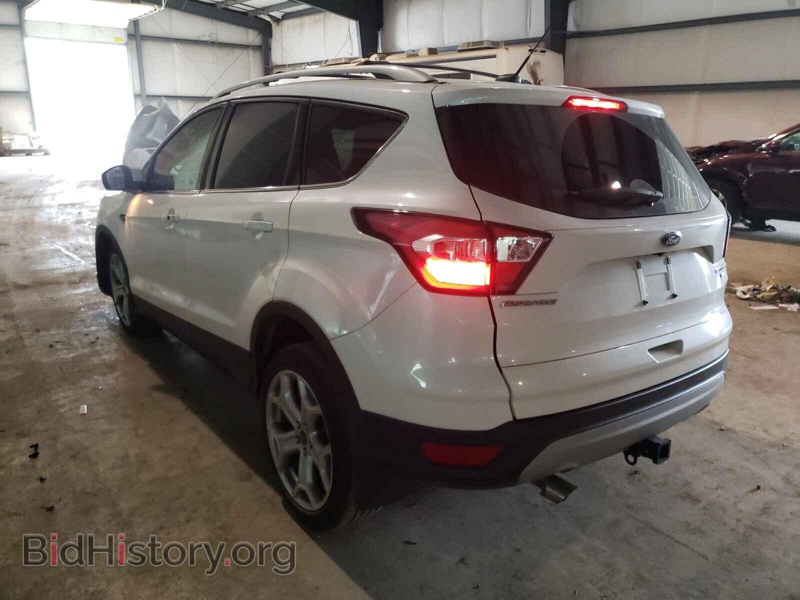 2017 FORD ESCAPE - VIN: 1FMCU9J91HUE55264 - Фото 3