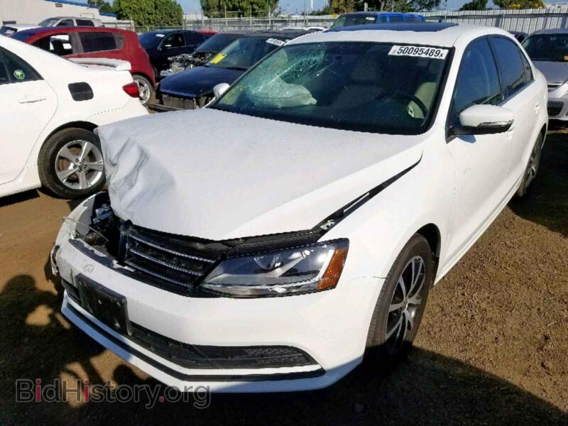 2017 Volkswagen JETTA (VIN 3VWDB7AJ7HM262244) — фото 2 из 10