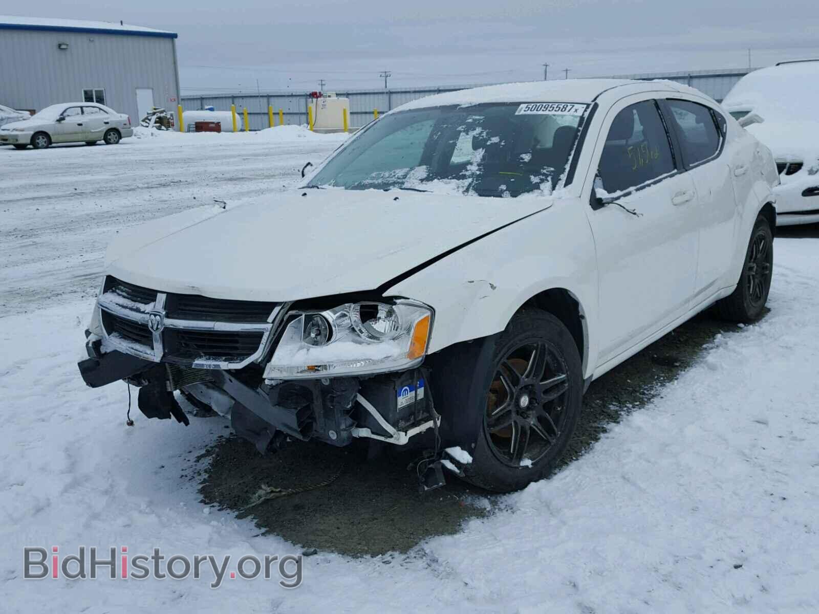 2010 DODGE AVENGER - VIN: 1B3CC5FB9AN235903 - Фото 2