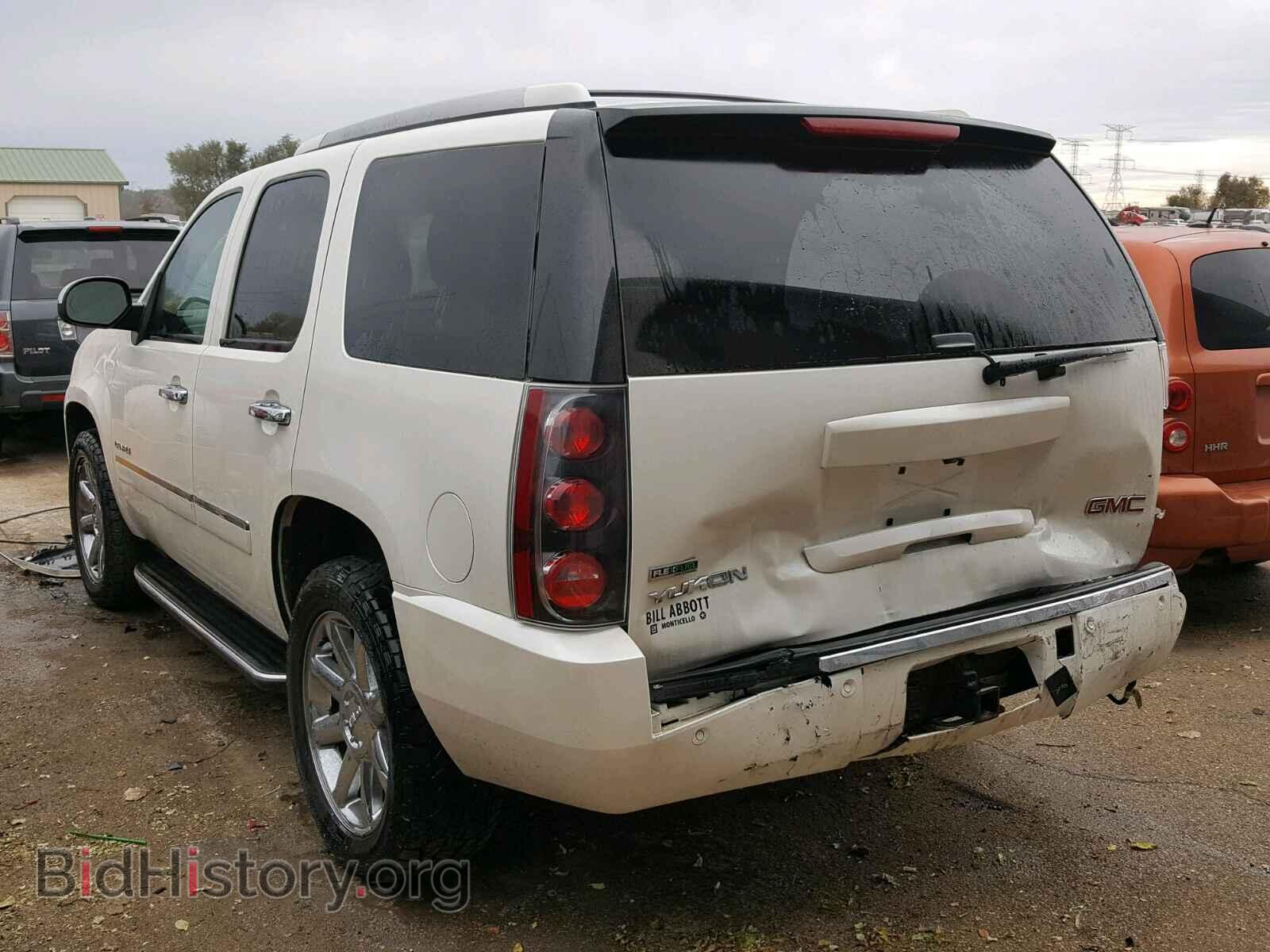 2011 GMC YUKON DENA - VIN: 1GKS2EEF2BR129843 - Фото 3