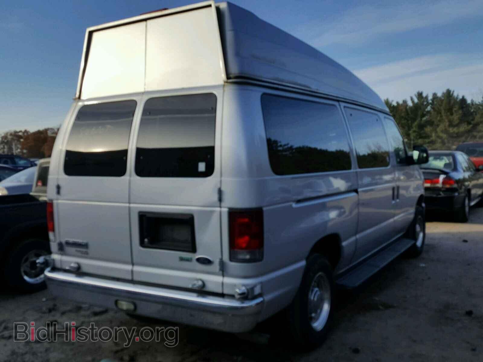 2011 FORD ECONOLINE - VIN: 1FBNE3BL3BDA96805 - Photo 4