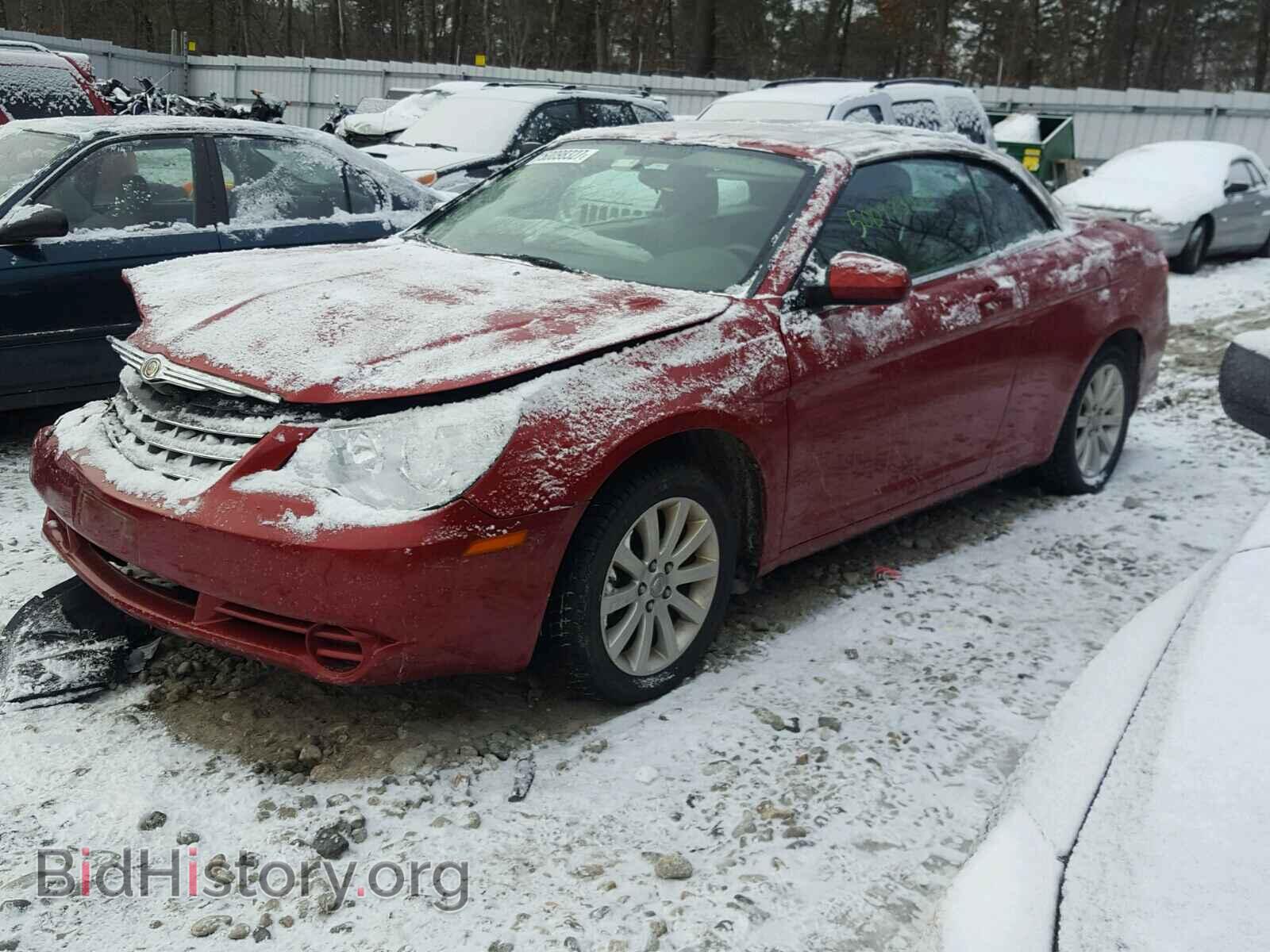 2010 CHRYSLER SEBRING - VIN: 1C3BC5ED9AN157737 - Фото 2