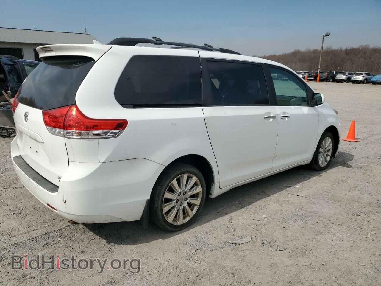 2011 TOYOTA All Models - VIN: 5TDDK3DC3BS028523 - Photo 3